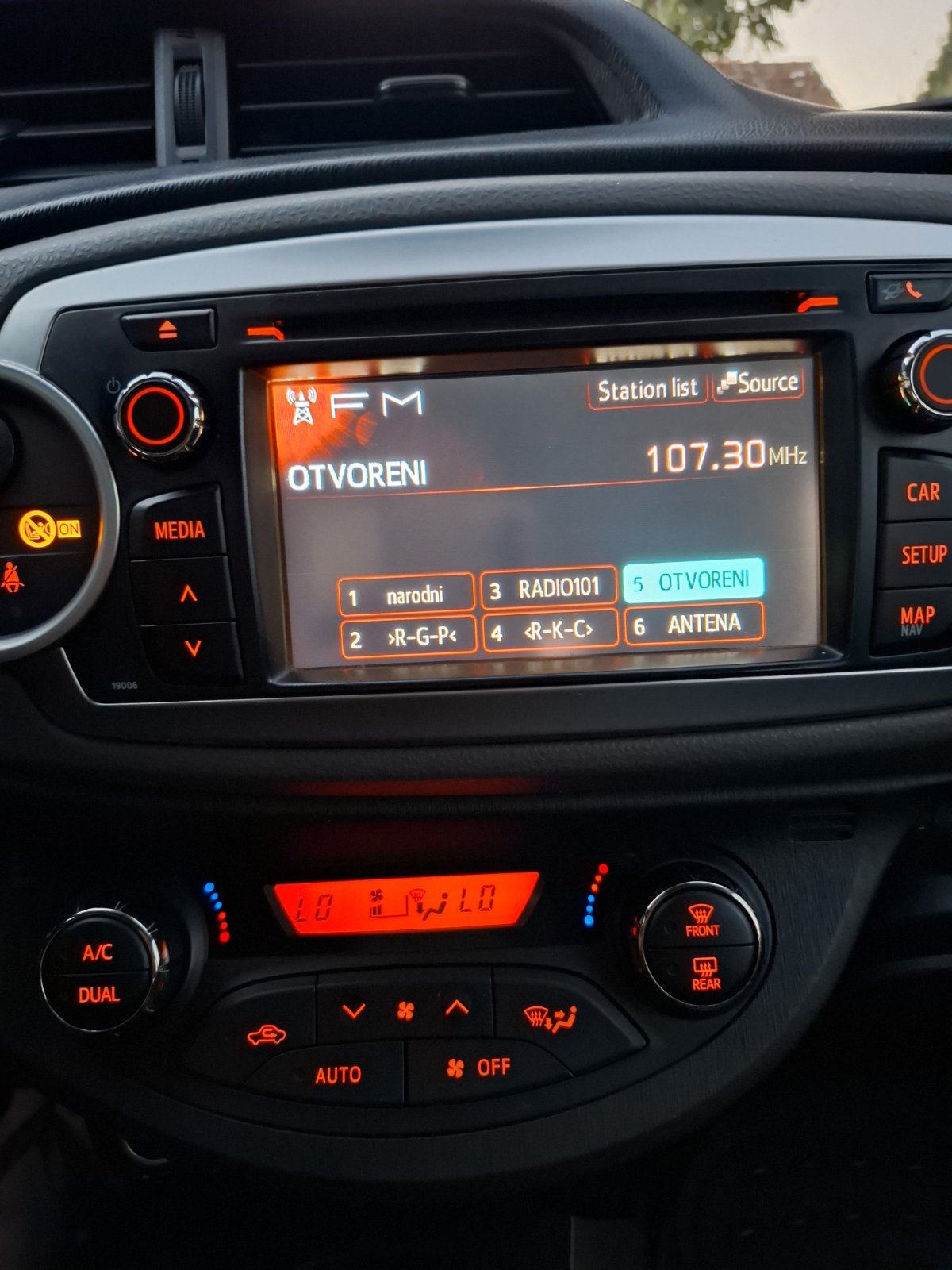 Toyota Yaris 1,3 3 VVT-i Sol, fotografija 10