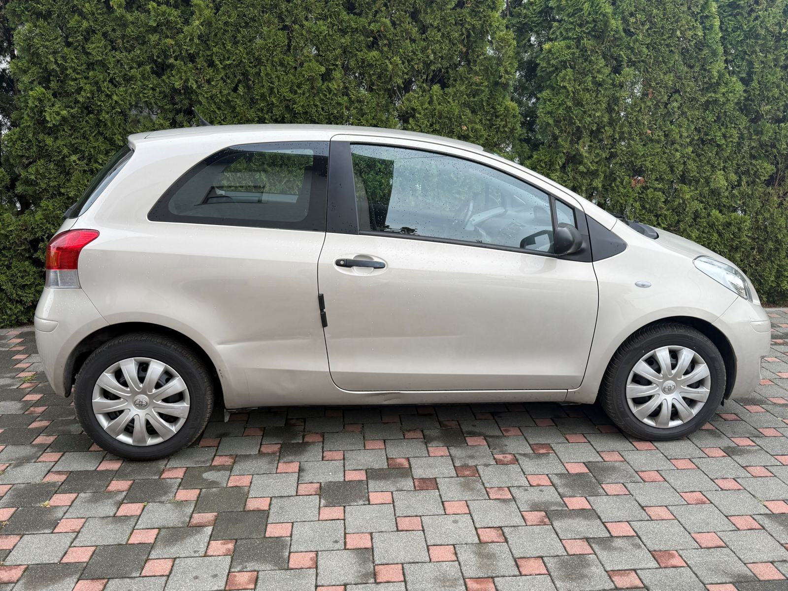 TOYOTA YARIS 1.3 VVT-I 100 KS, REG. 06/2027 ,86000KM, fotografija 7