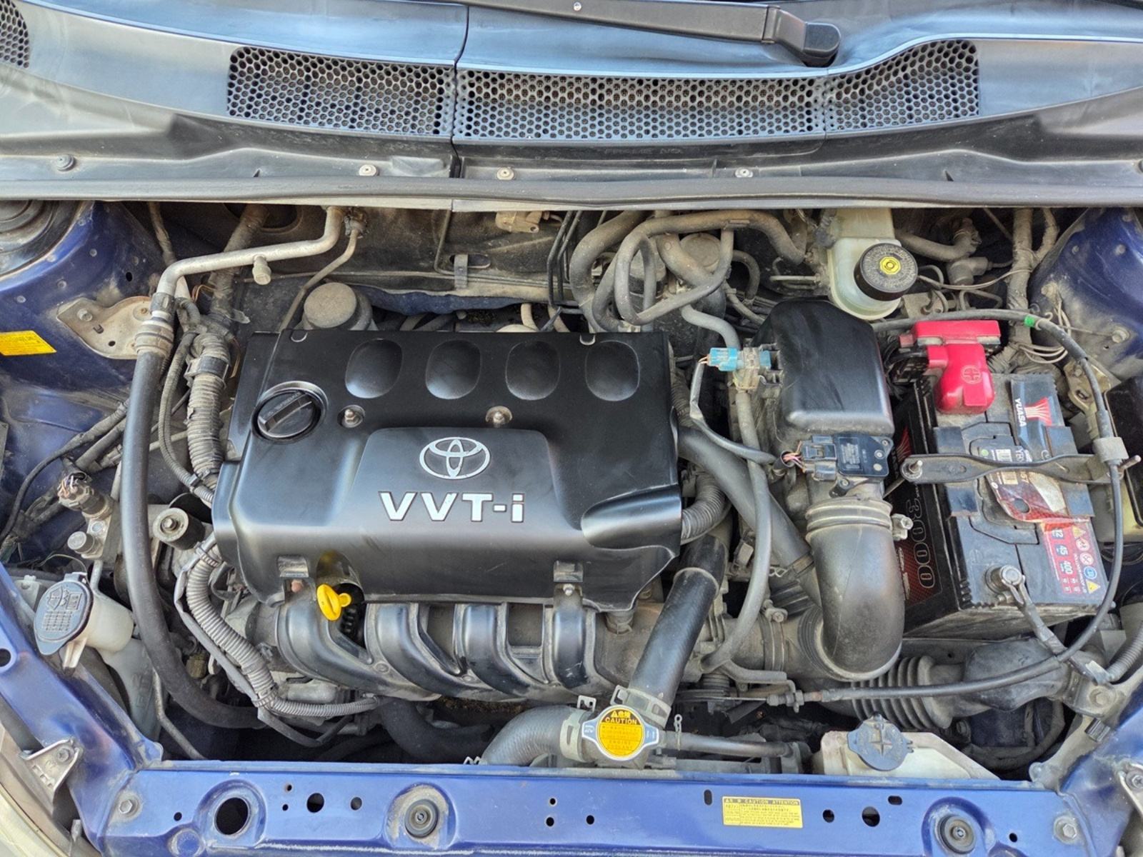 Toyota Yaris 1.3 .VVT-I, fotografija 12