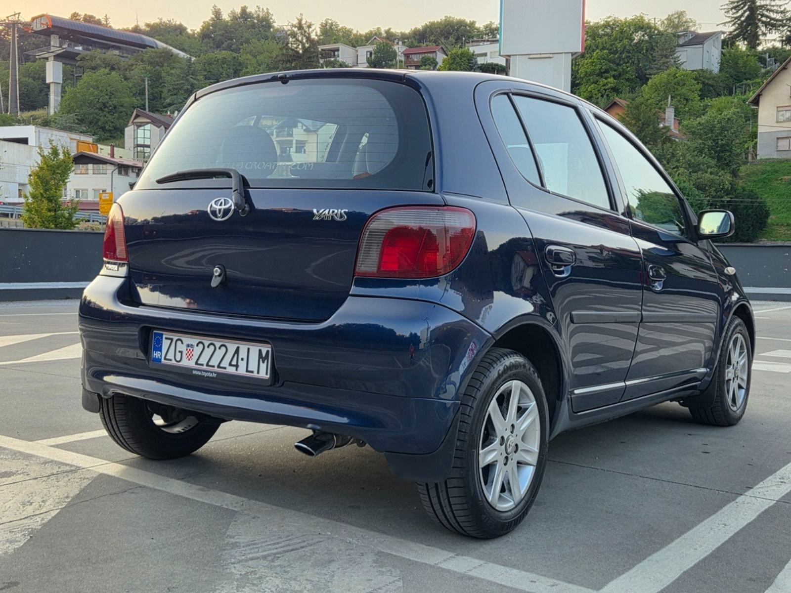 Toyota Yaris 1.3 .VVT-I, fotografija 4