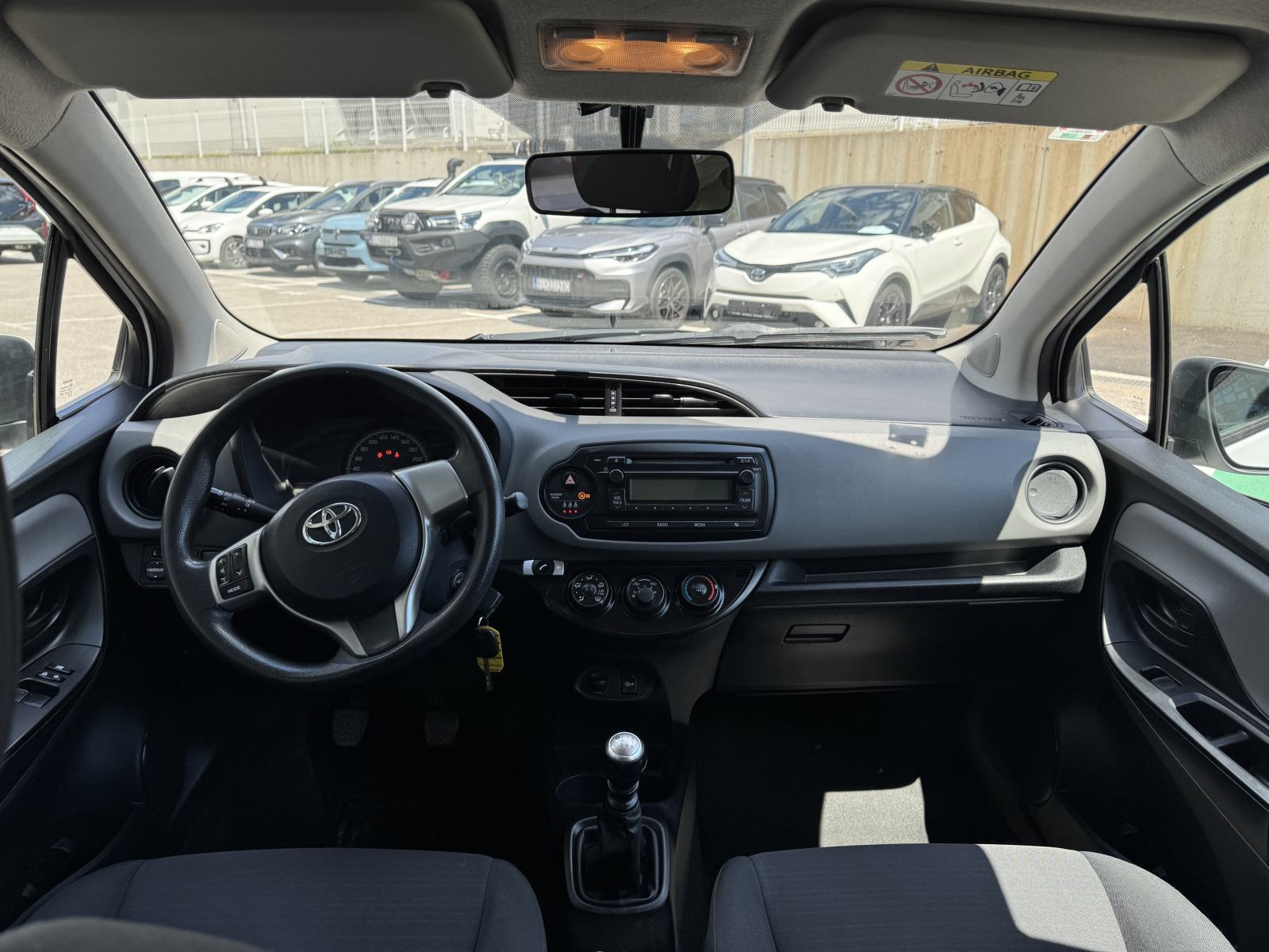 Toyota Yaris 1,4 D-4D...redovno održavan, nije uvoz, fotografija 5