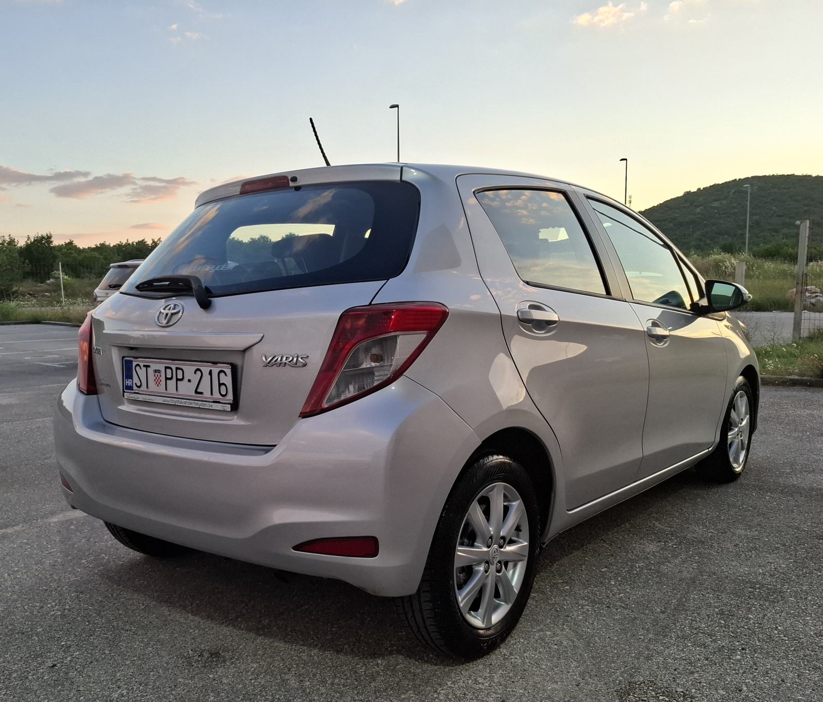 Toyota Yaris 1,4 D-4D, fotografija 13