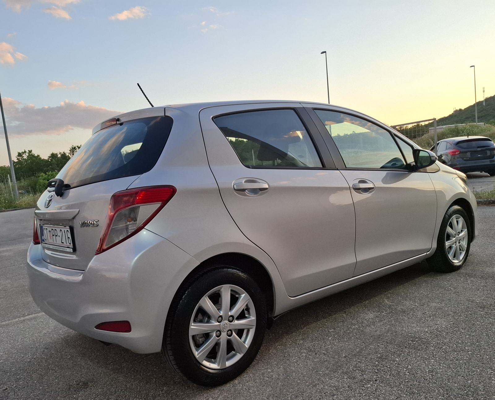 Toyota Yaris 1,4 D-4D, fotografija 12