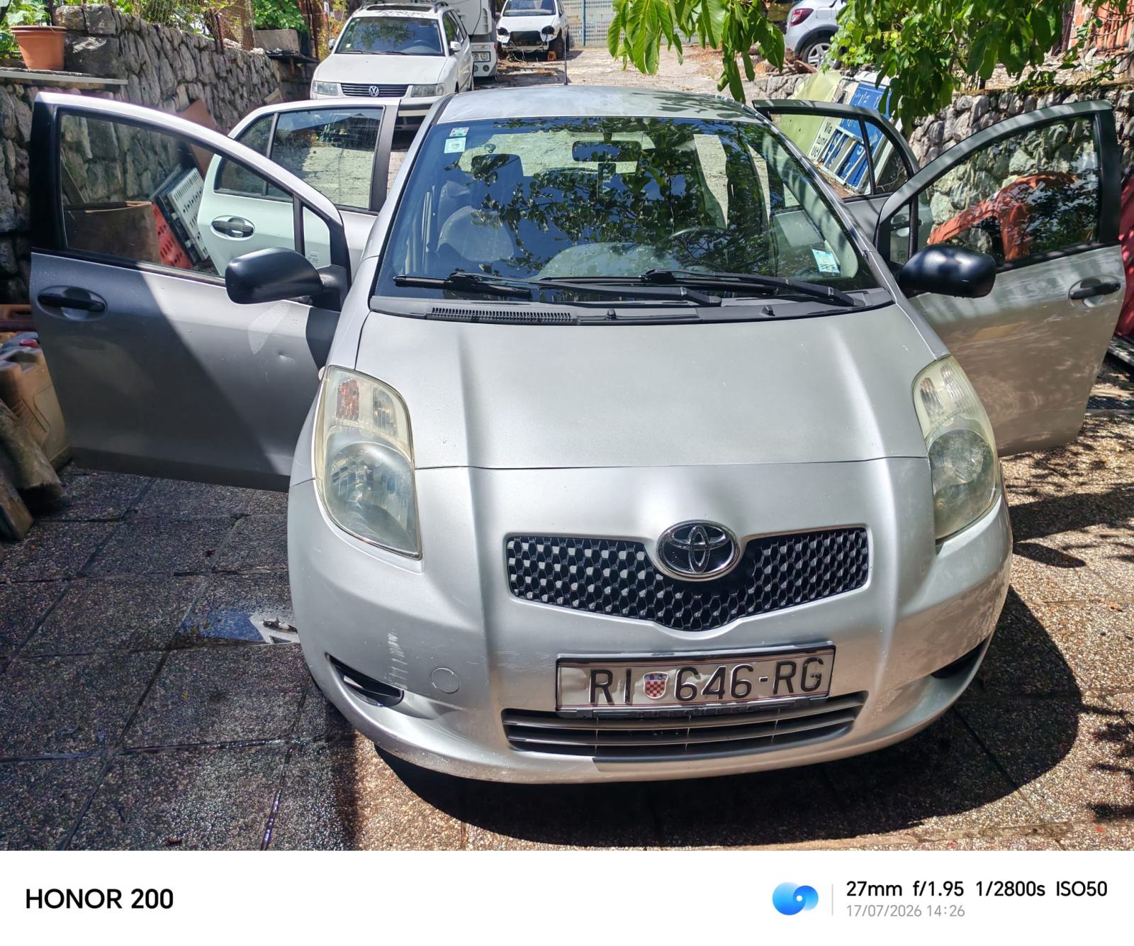 Toyota Yaris 1,4 D-4D, fotografija 13