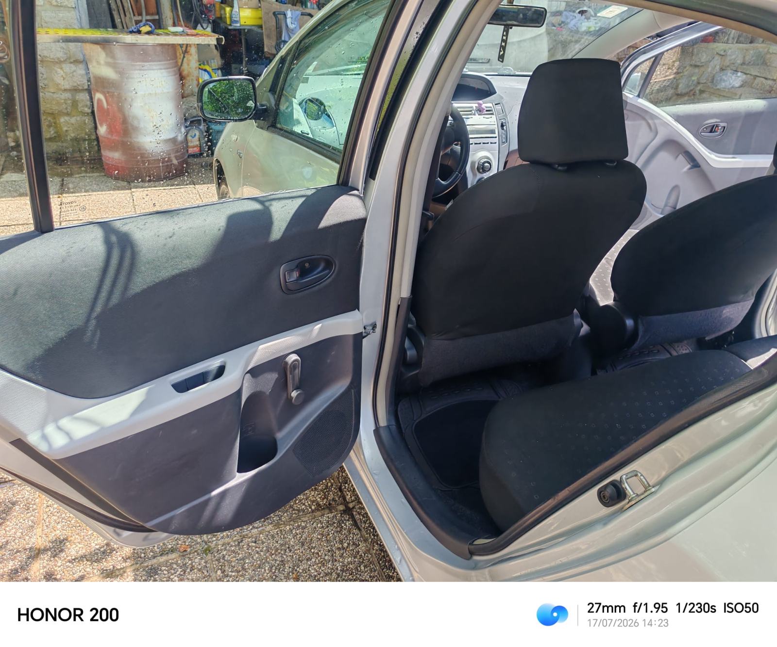 Toyota Yaris 1,4 D-4D, fotografija 17