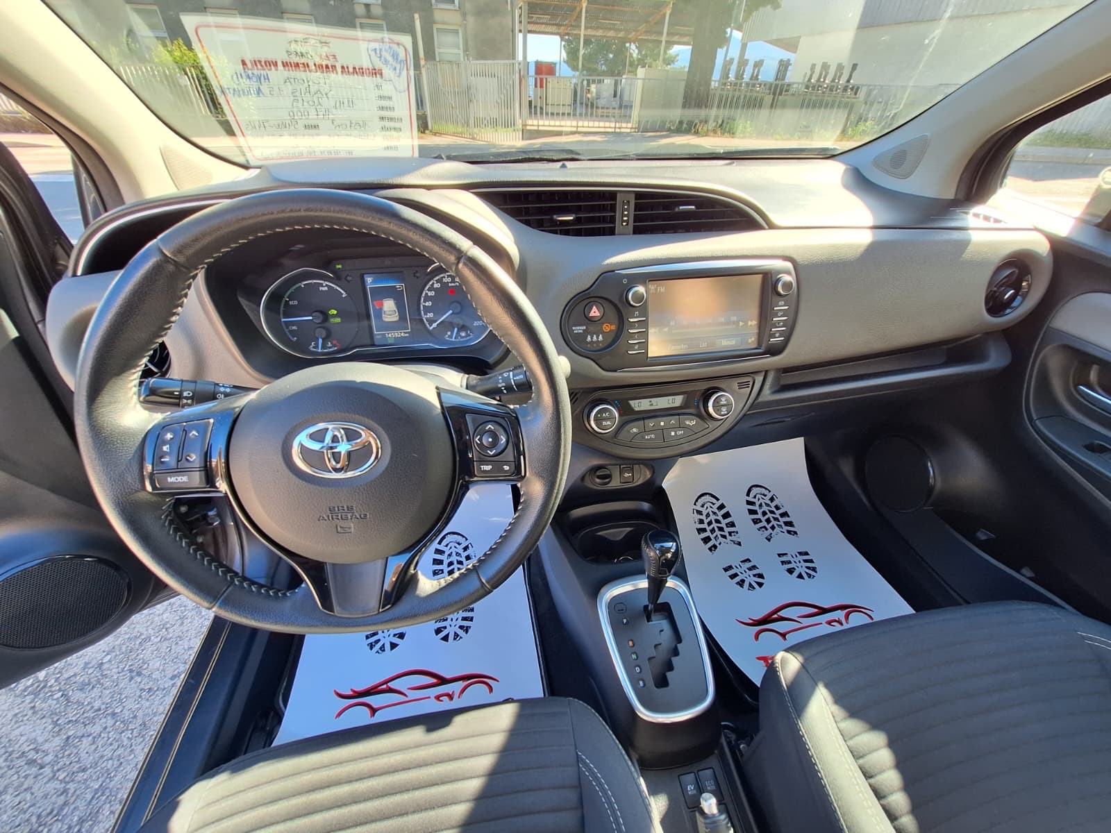 Toyota Yaris 1,5 100 Ks (Hibridy)automatik PARKING KAMERA‼️AKCIJA 500e, fotografija 14