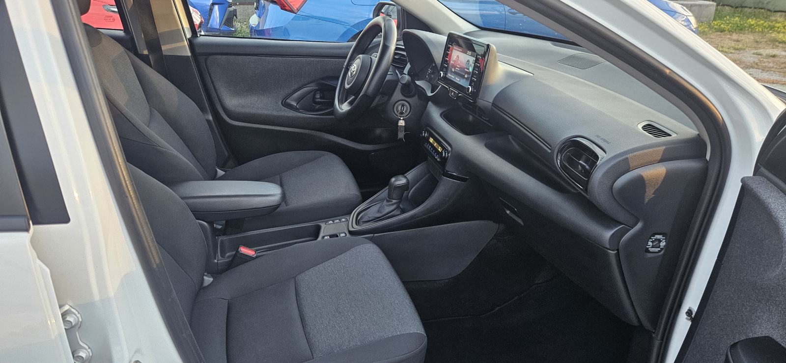 Toyota Yaris 1.5 Hybrid * Android * Apple * Automatik * Servis, fotografija 17