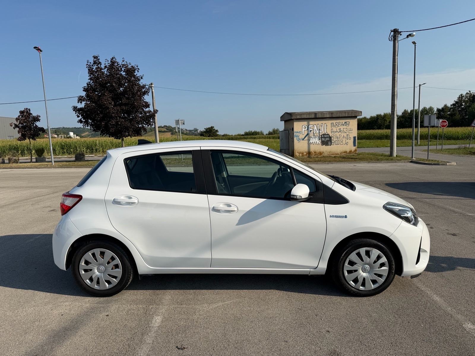 Toyota Yaris 1,5 automatik, pogled izvana - slika 5