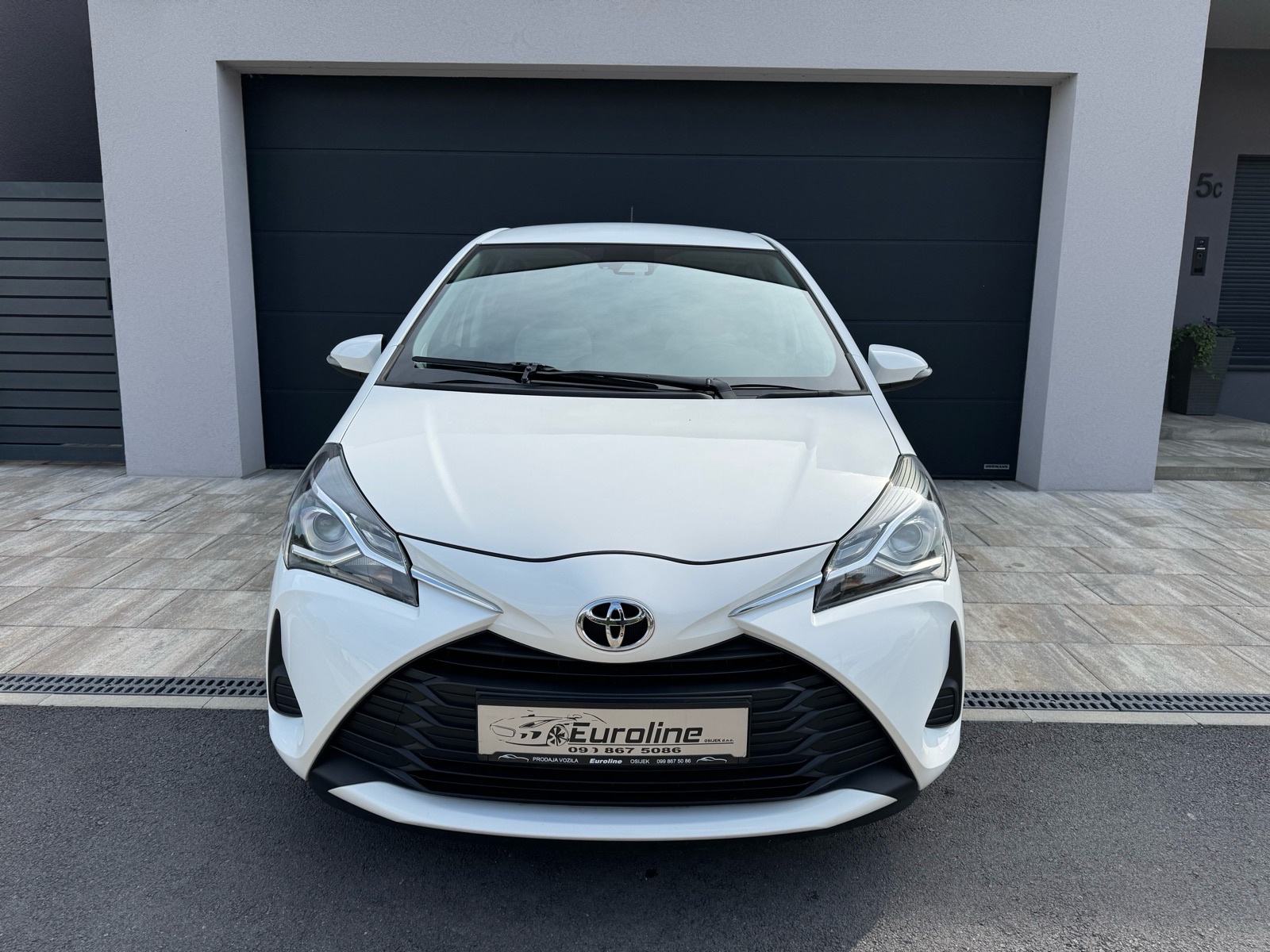 Toyota Yaris 1,5 - KAMERA, GR. SJEDALA, JAMSTVO, RATA 128e, fotografija 13