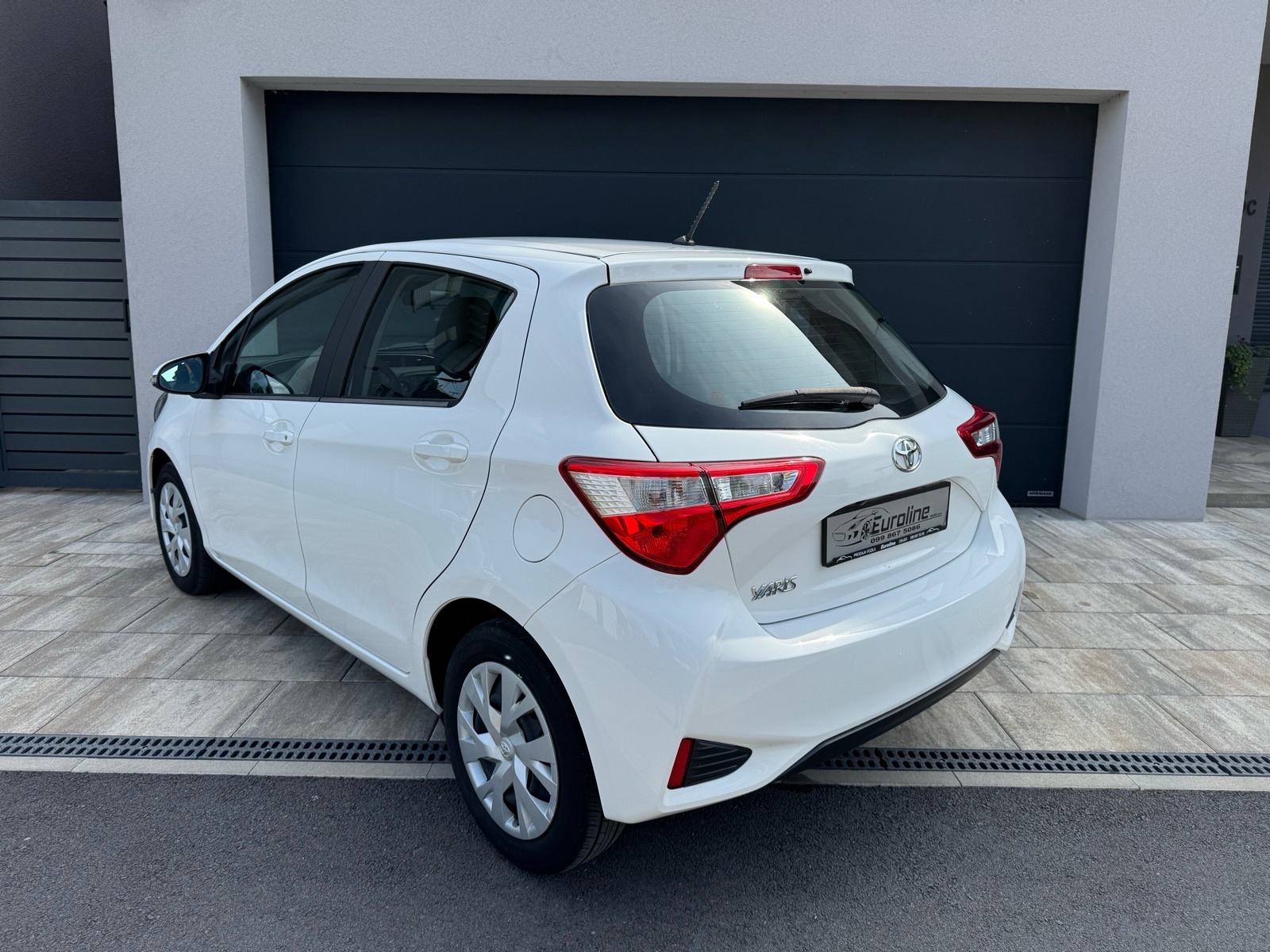Toyota Yaris 1,5 - KAMERA, GR. SJEDALA, JAMSTVO, RATA 128e, fotografija 5