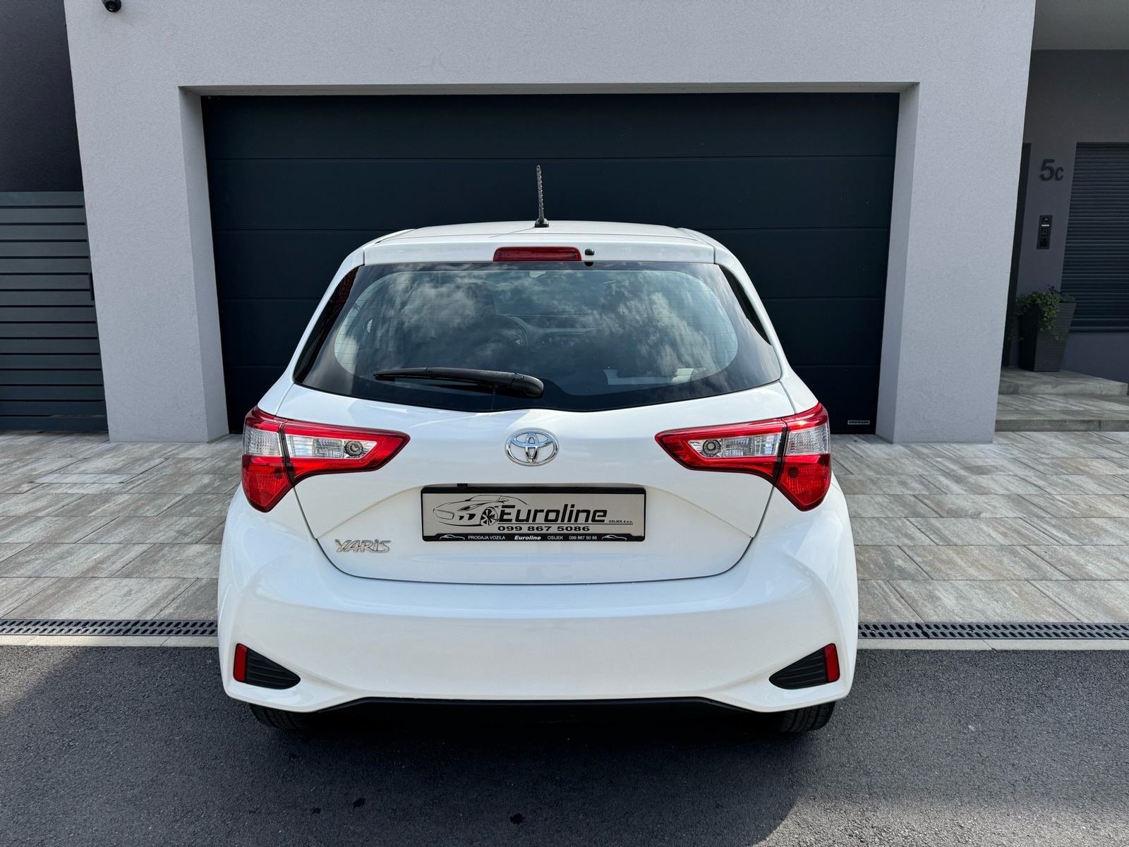 Toyota Yaris 1,5 - KAMERA, GR. SJEDALA, JAMSTVO, RATA 128e, fotografija 7