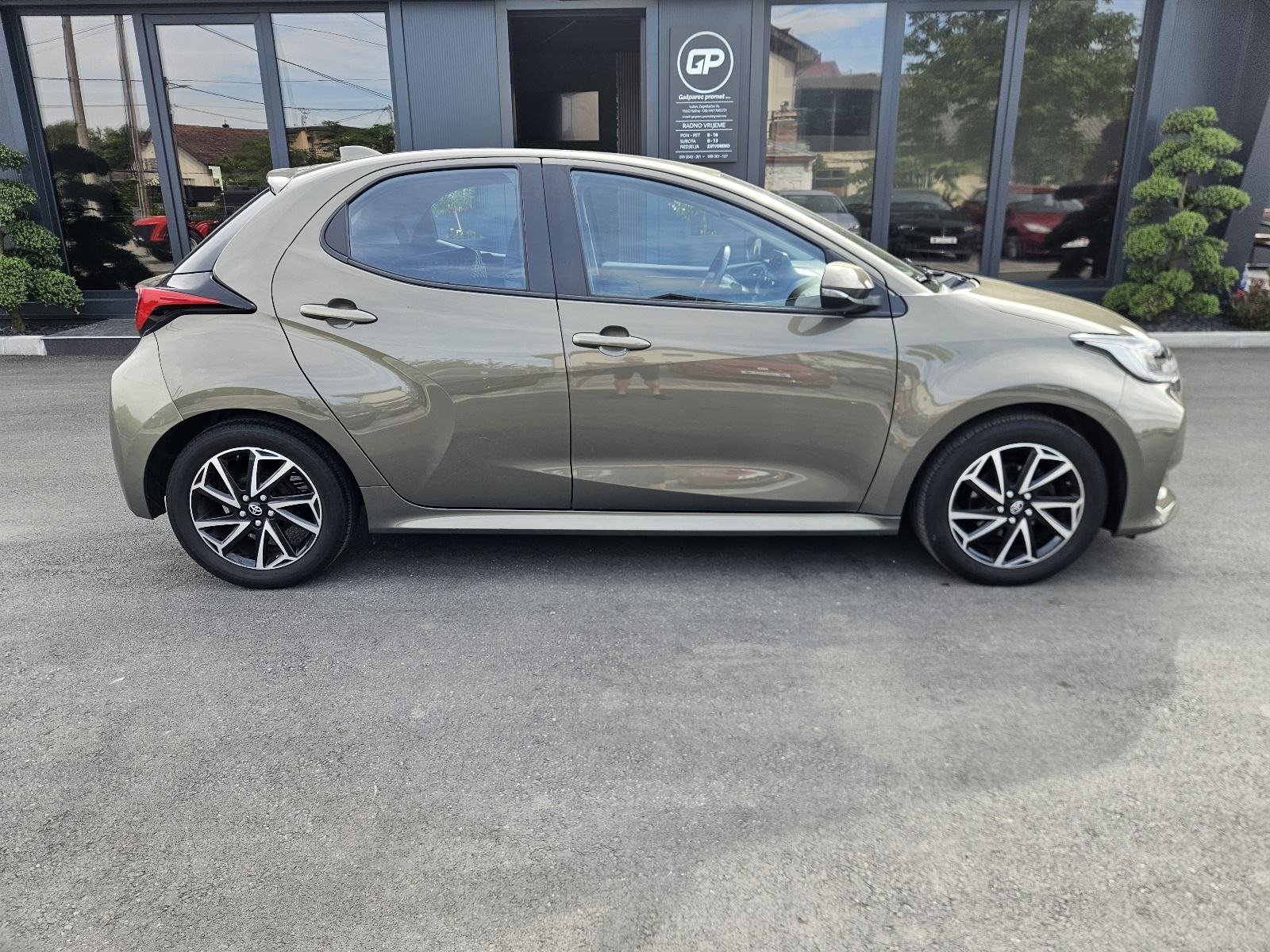 Toyota Yaris 1,5, fotografija 4