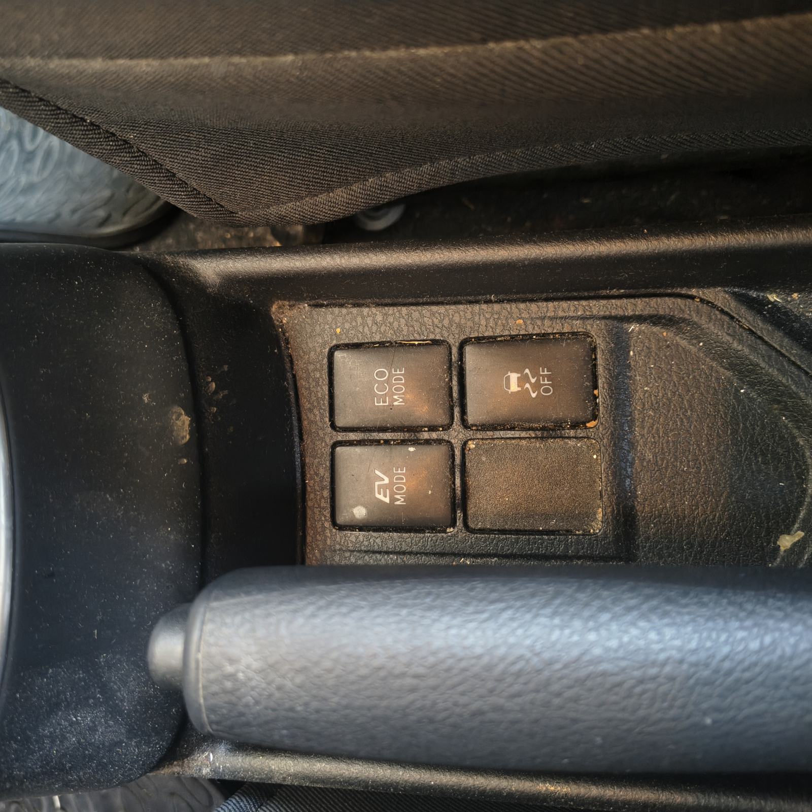 Toyota Yaris 1,5 hybrid, fotografija 7