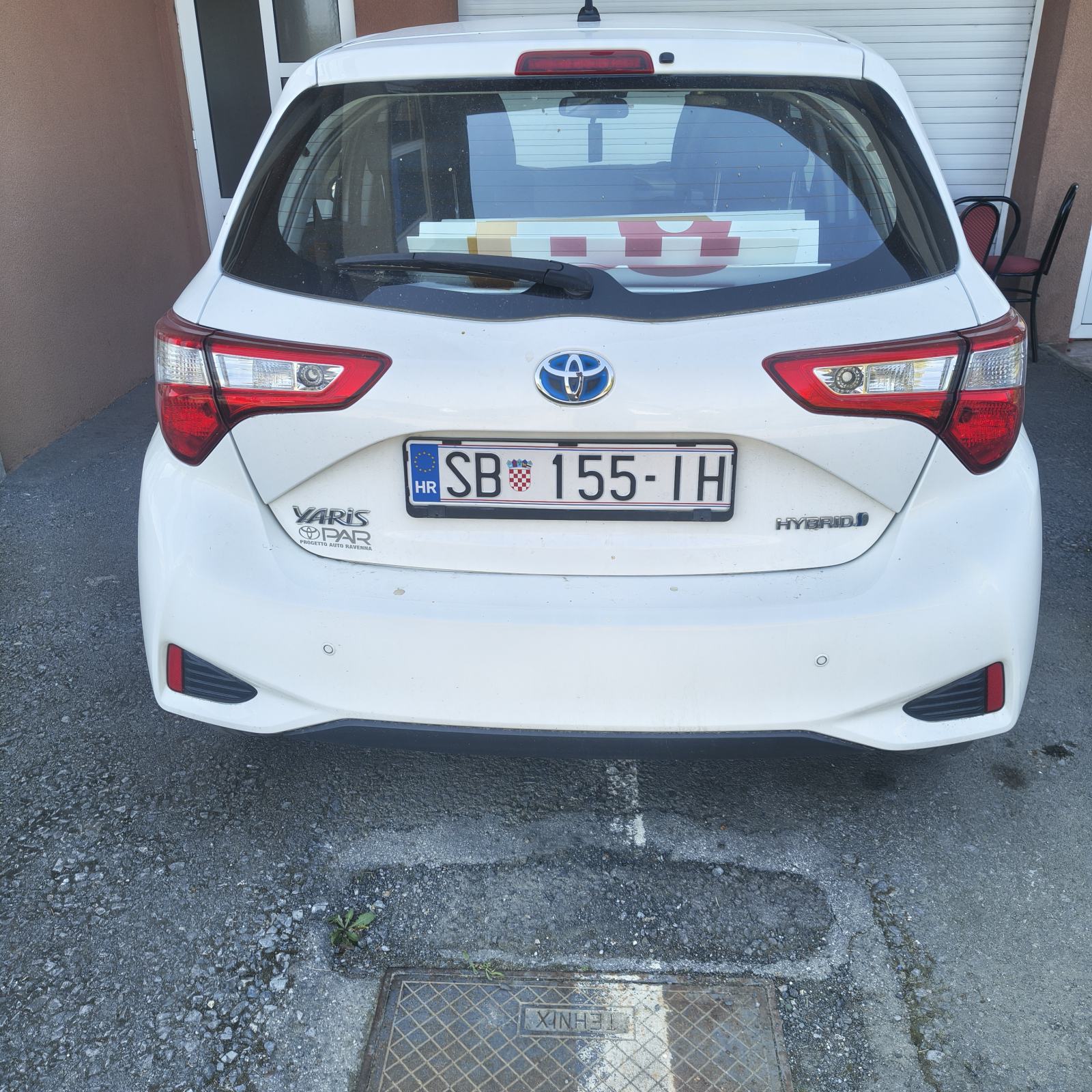 Toyota Yaris 1,5 hybrid, fotografija 1