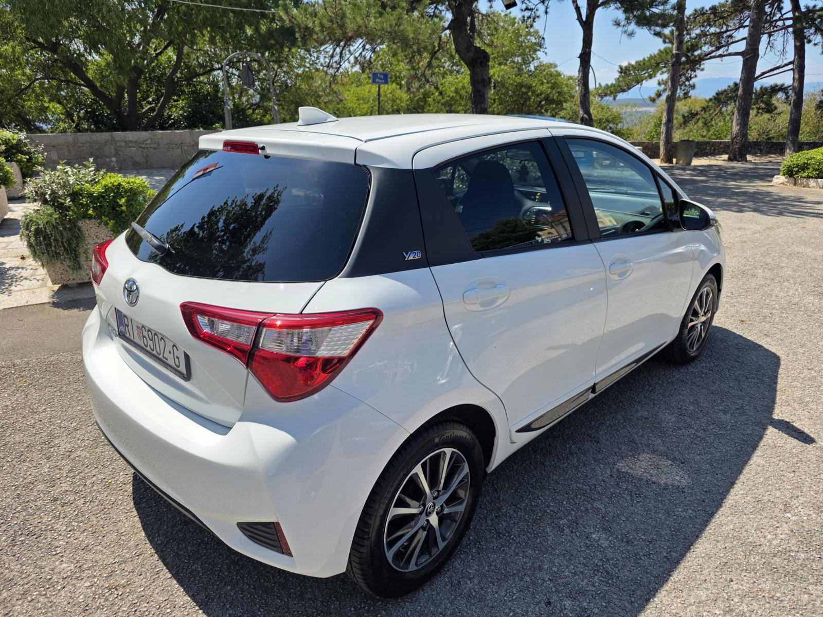 Toyota Yaris 1,5, fotografija 4