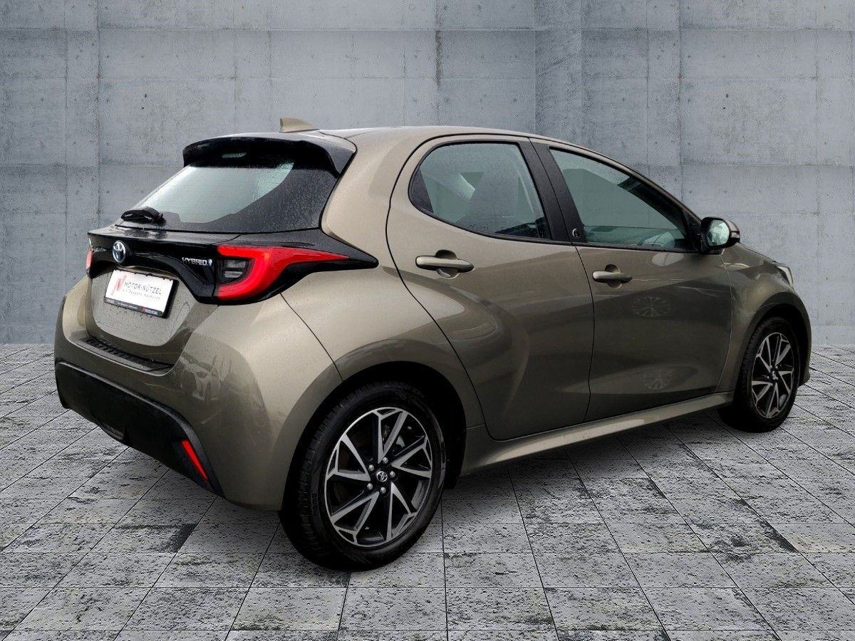Toyota Yaris 1,5 VVT-i Hybrid 116KS ACC LED NAVI KAMERA APPLE ANDROID, fotografija 6