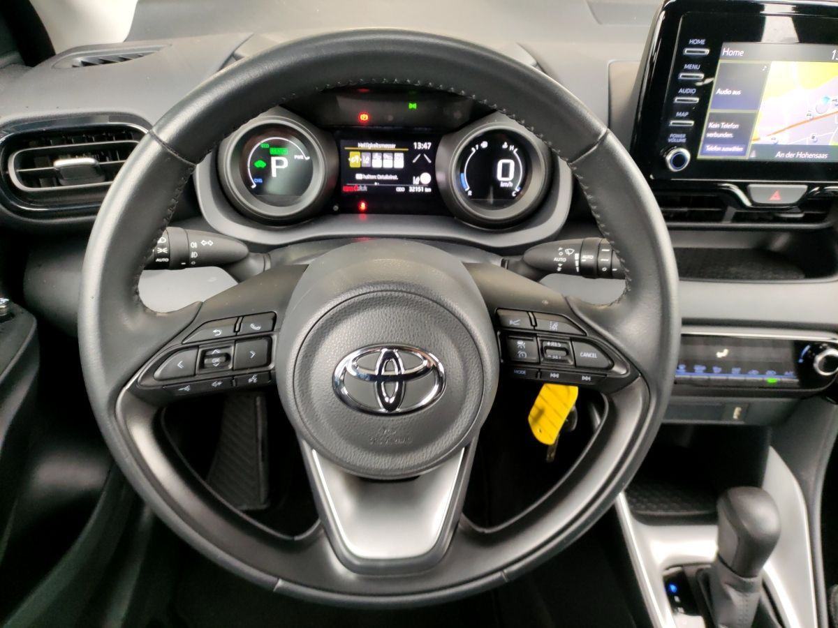 Toyota Yaris 1,5 VVT-i Hybrid 116KS ACC LED NAVI KAMERA APPLE ANDROID, fotografija 8