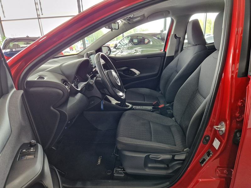 Toyota Yaris 1.5 VVT-iE Stella, fotografija 12