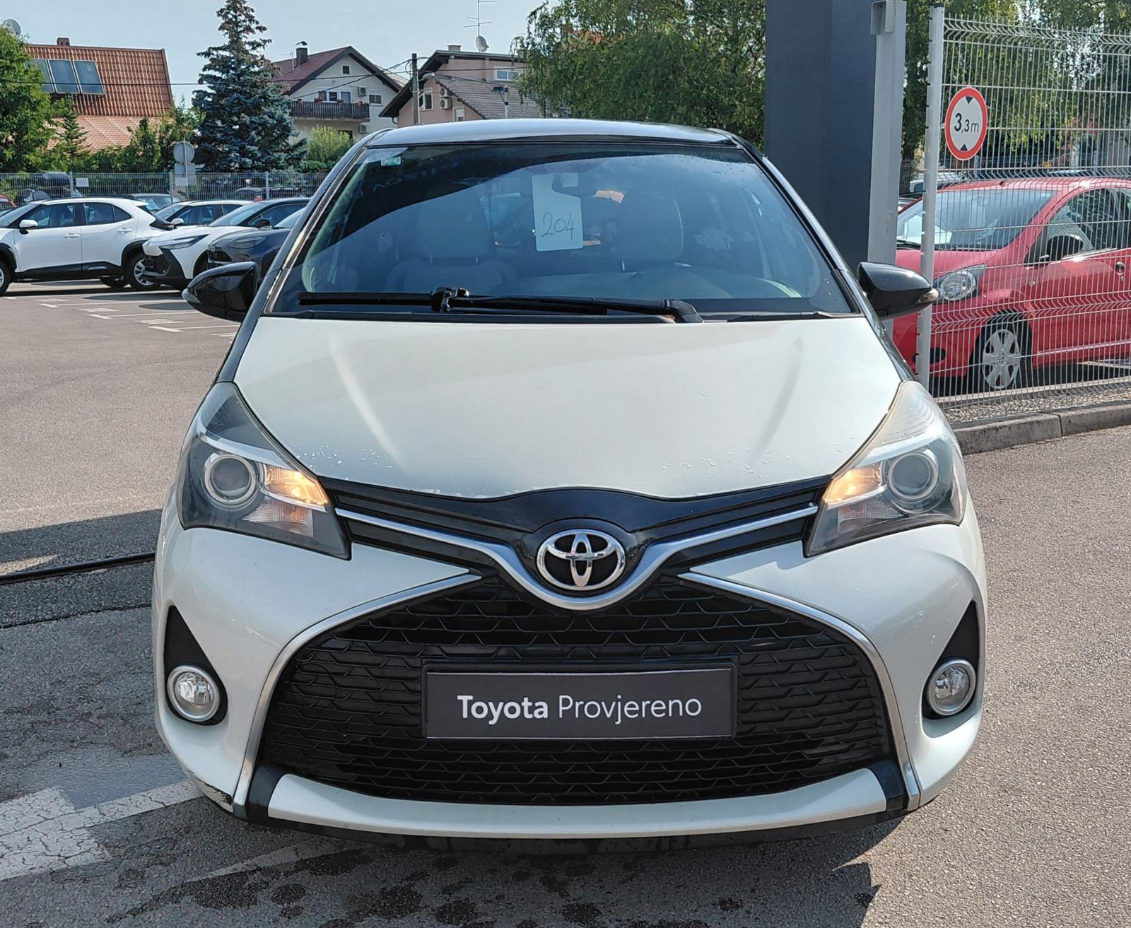 Toyota Yaris BITONE 1.3 VVT-i 100 KS, fotografija 2