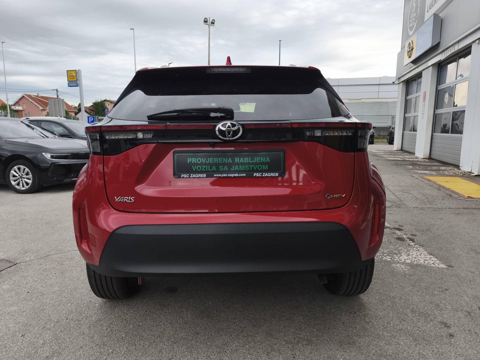 Toyota Yaris Cross 1.5 68kW - Provjerena rabljena vozila!, fotografija 4