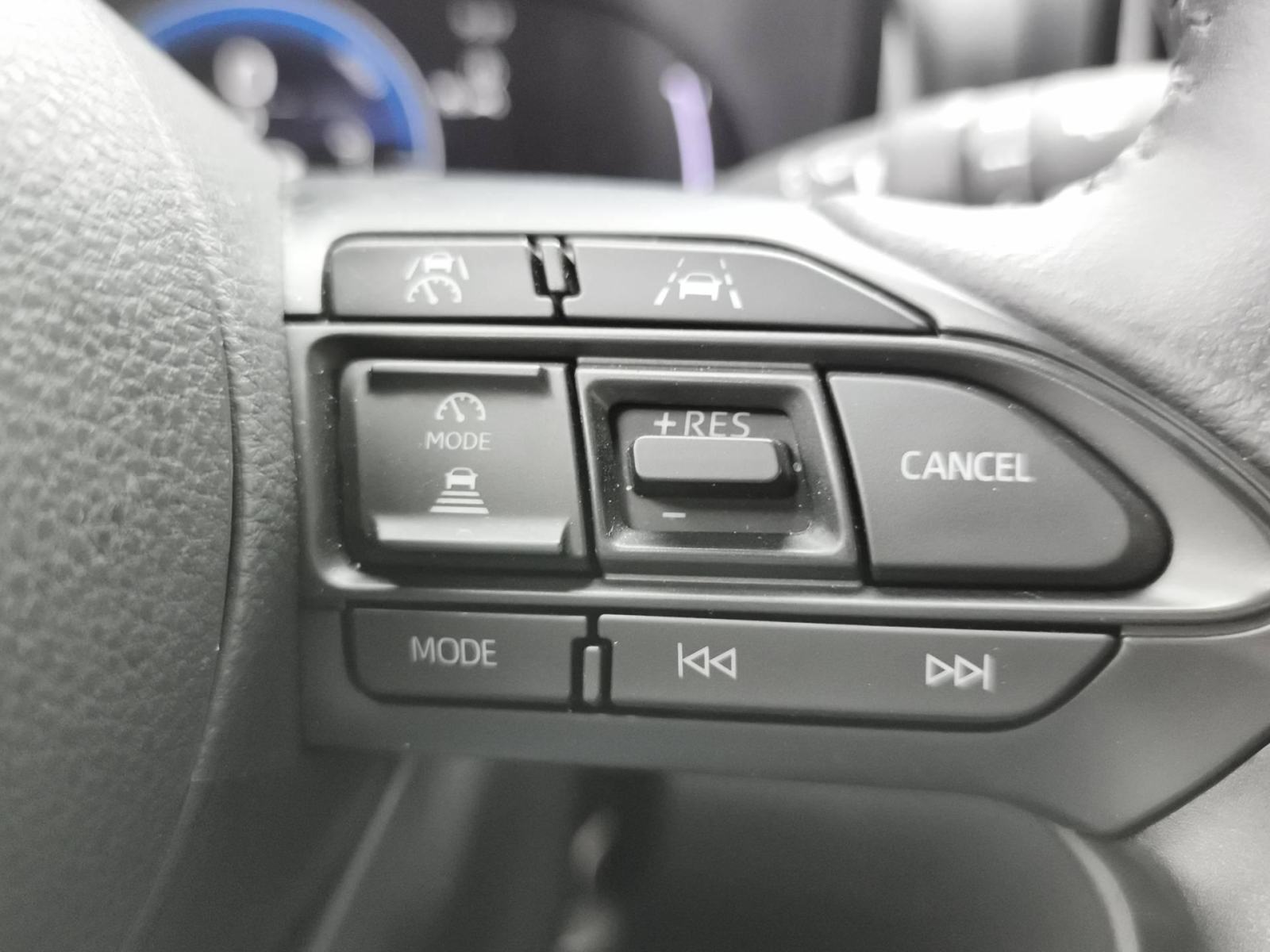 Toyota Yaris Cross 1.5 68kW - Provjerena rabljena vozila!, fotografija 18