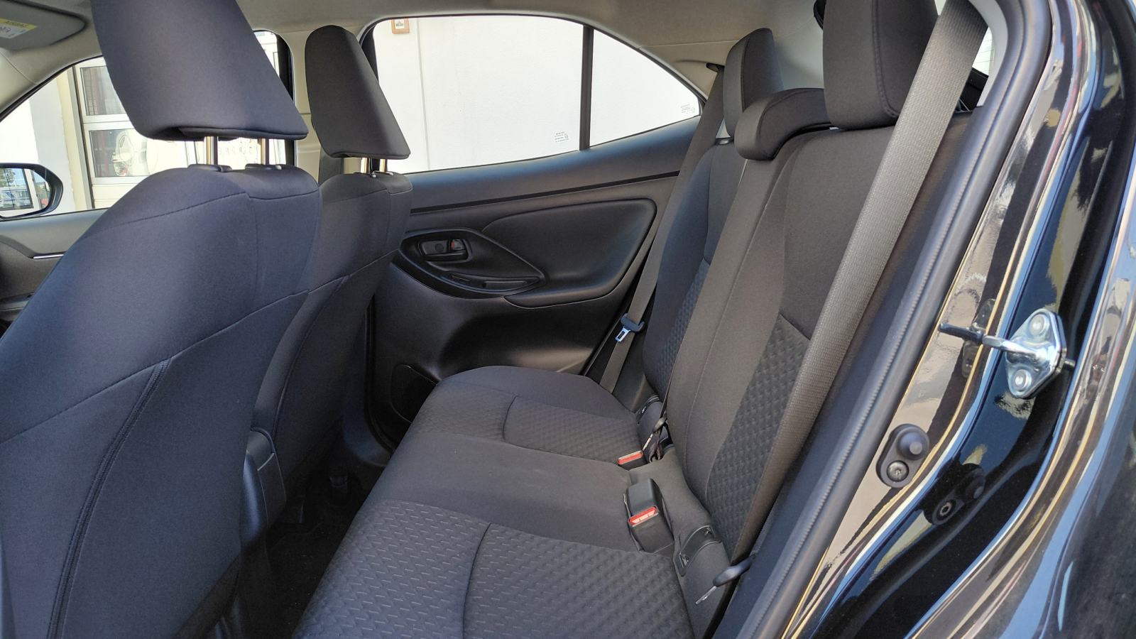 Toyota Yaris Cross 1.5 HEV COOL automatik, fotografija 15