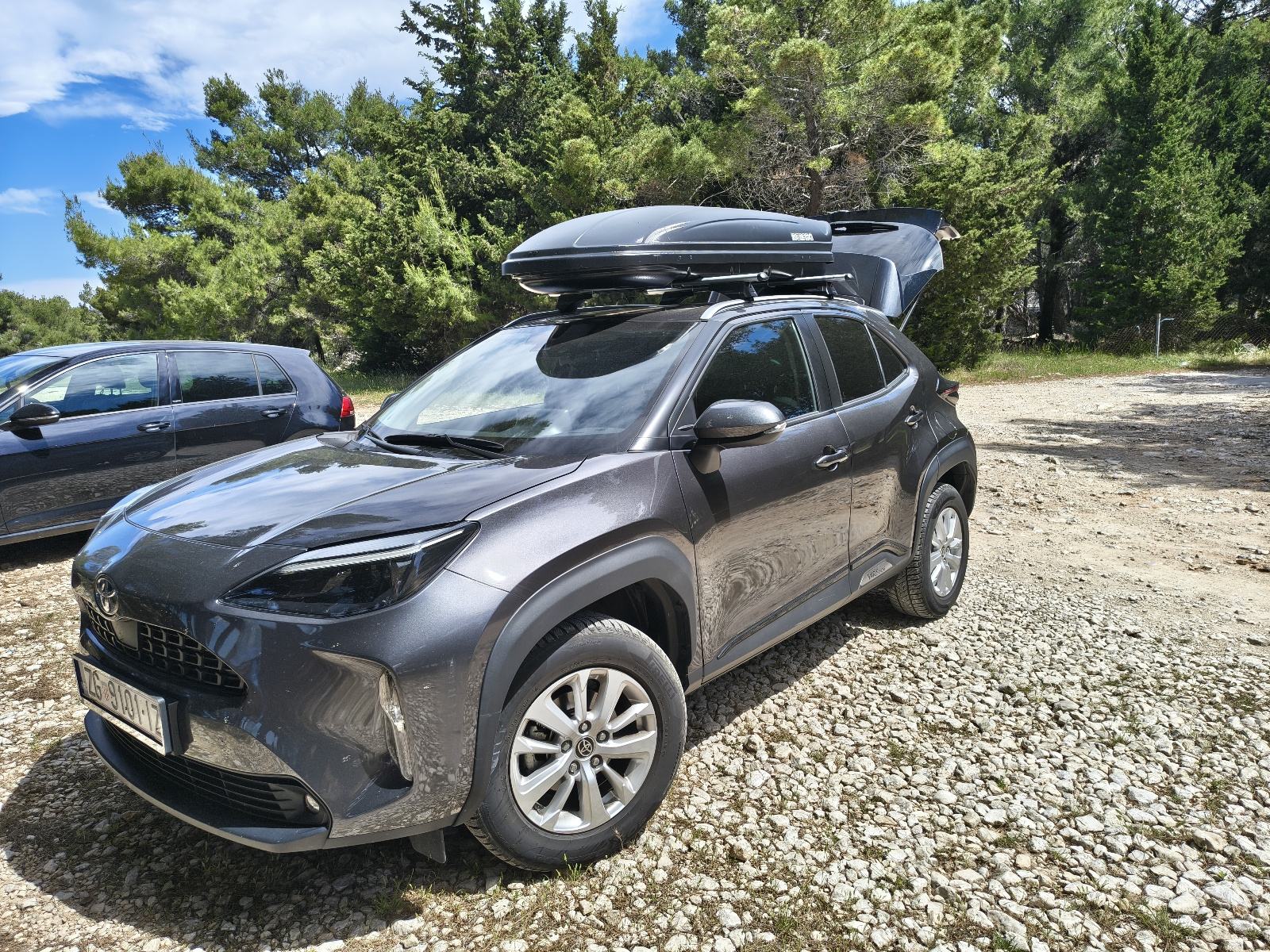 Toyota Yaris Cross 1.5 hybrid automatik, fotografija 1