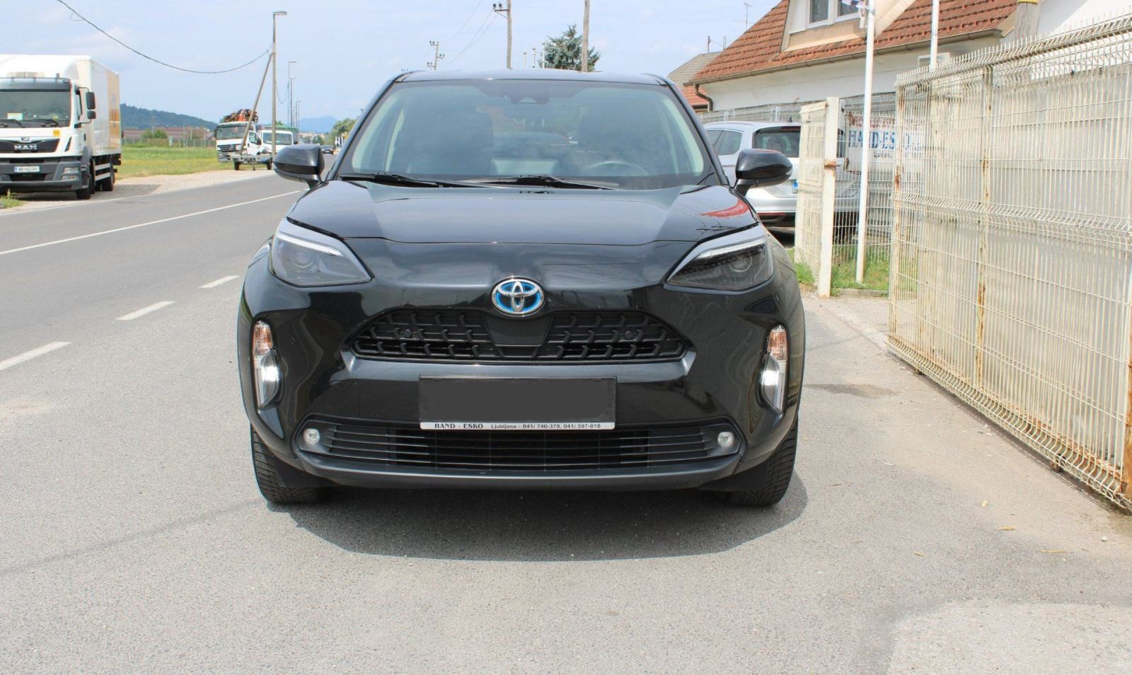 Toyota Yaris Cross 1.5 VVTi automatik Business, pogled izvana - slika 2