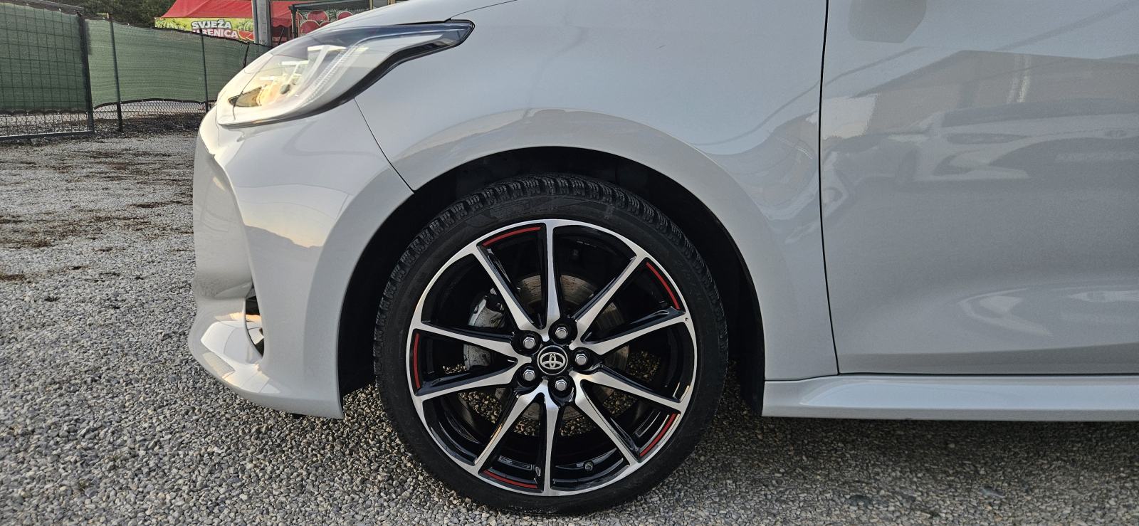 Toyota Yaris GR Sport 1,5 HYBRID 85kWt * KAMERA * Android * Apple, fotografija 9