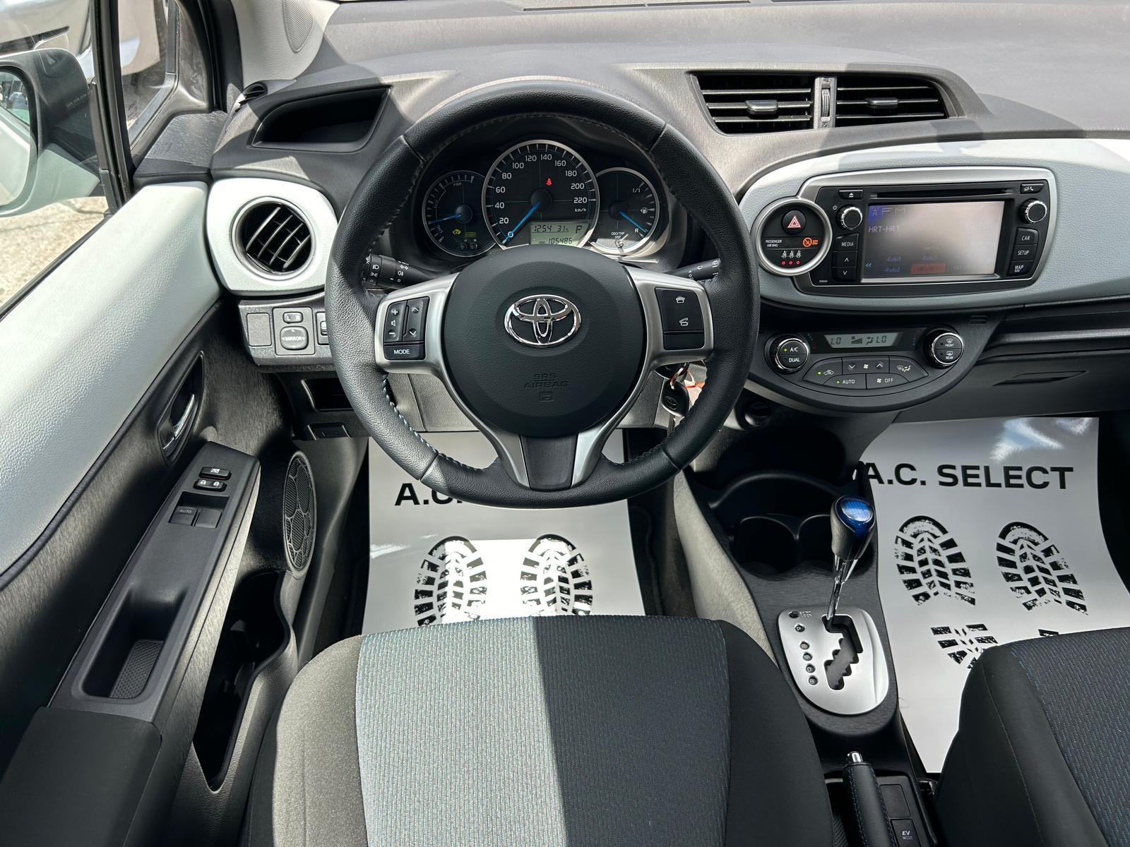 Toyota Yaris HYBRID - 100.000KM - 2013 - SERVIS - GARANCIJA - REG 1G!, fotografija 10