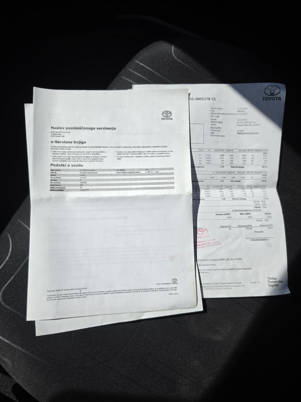 Toyota Yaris VVT-i // REG 1 GOD // TOP STANJE // 5 VRATA //, fotografija 11