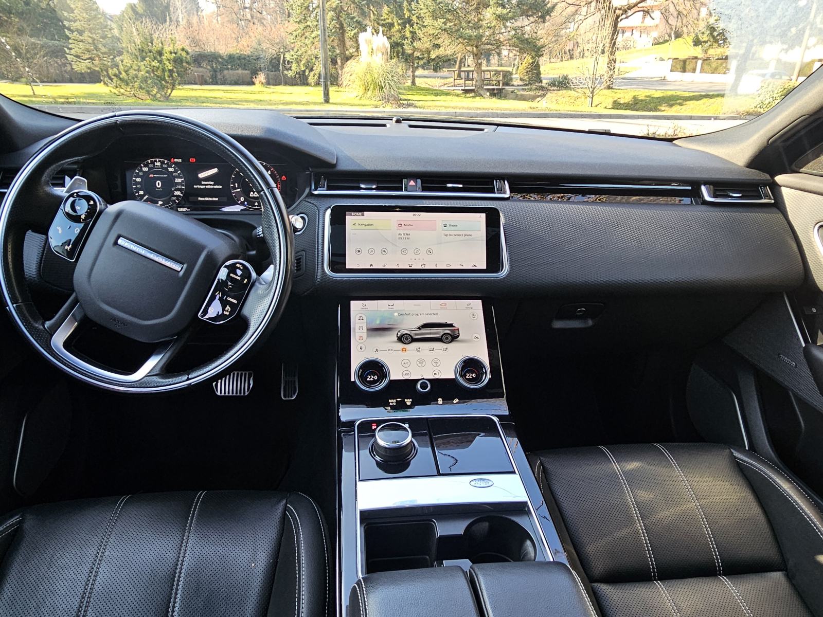 Velar*3.0d*R-Dynamic*300 ks*automatic*2018.*144 tkm*reg.02.’27.*......, fotografija 16