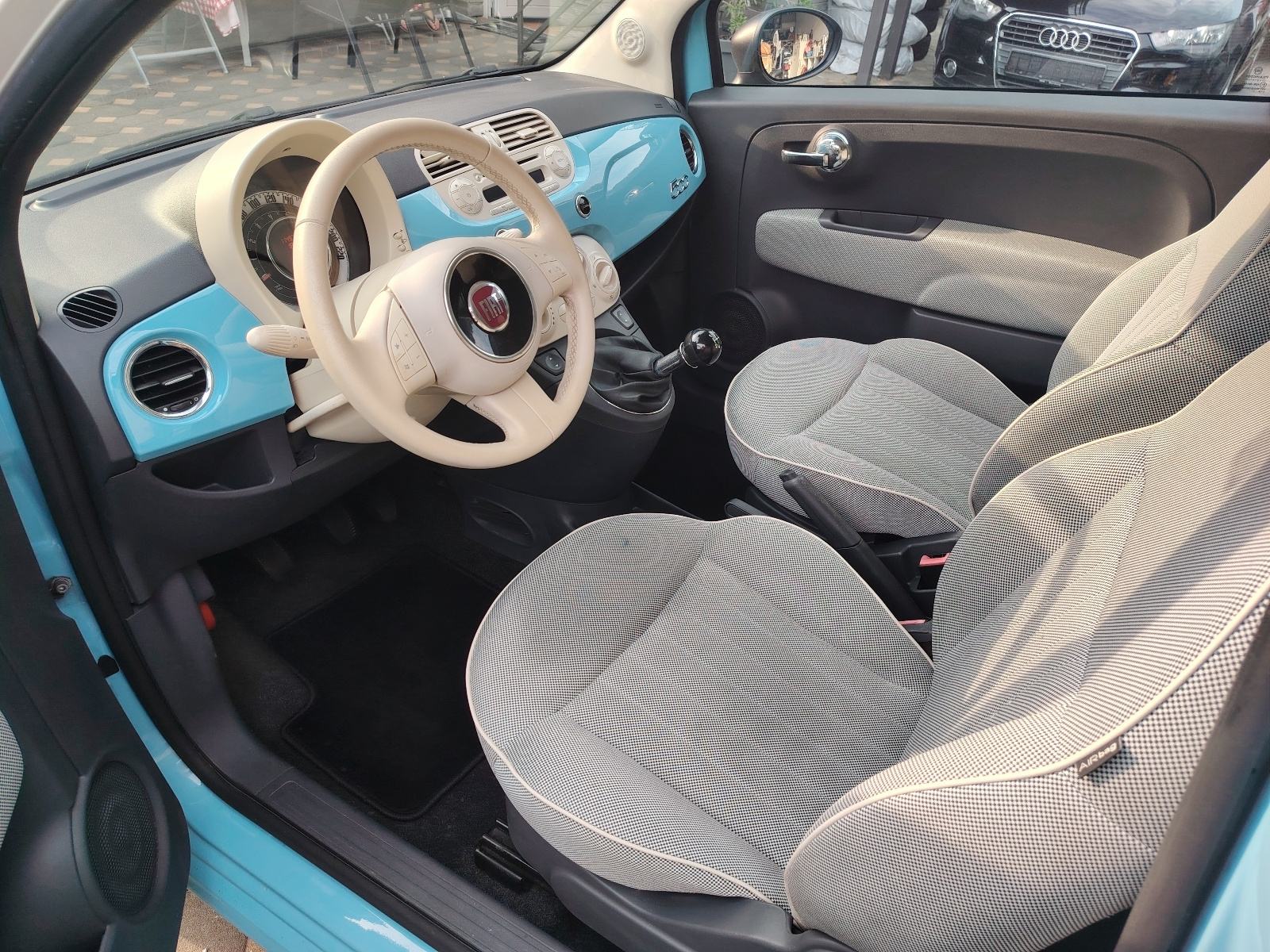 113700 km! Vintage Fiat 500 1,2 8V, model 2013., fotografija 7