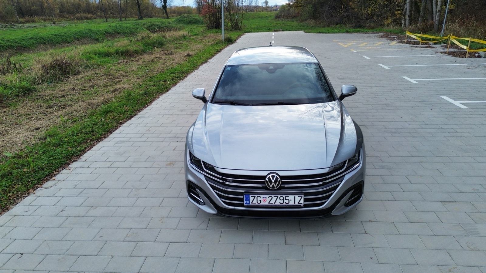 ‼️Volkswagen ARTEON SB 2.0 TDI‼️ DSG R-Line-TOP STANJE-!!, fotografija 2