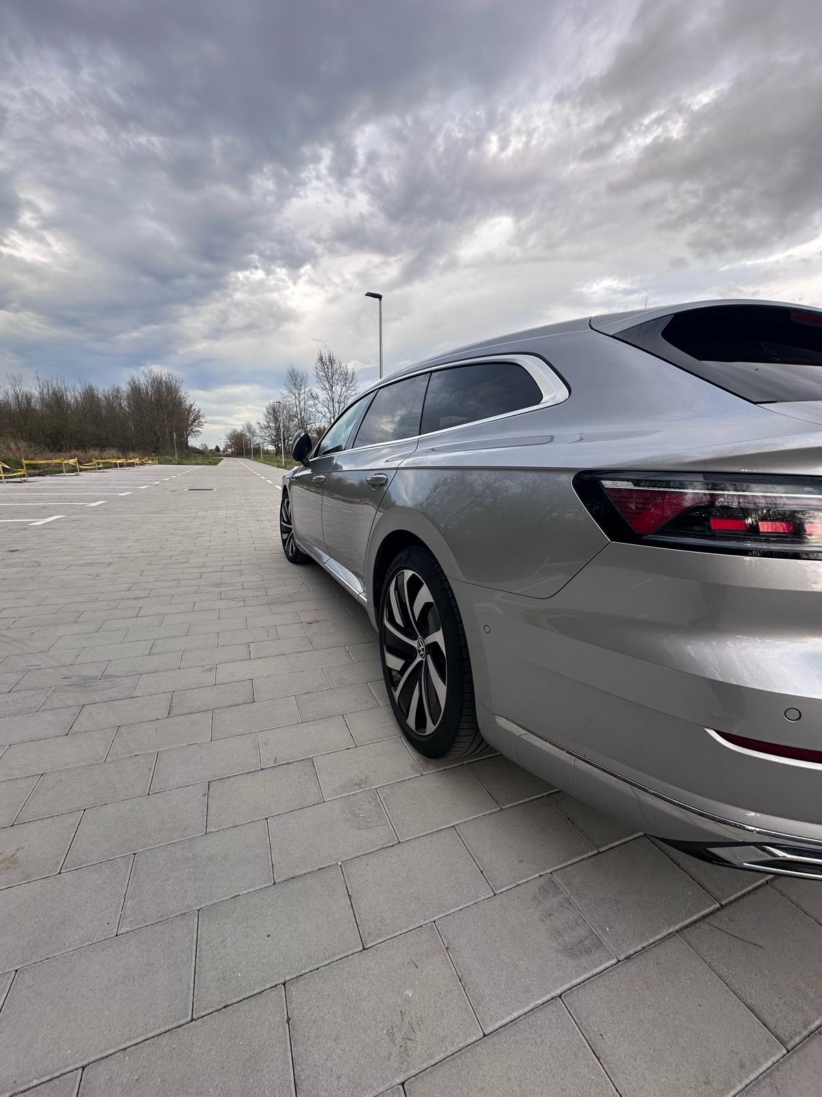 ‼️Volkswagen ARTEON SB 2.0 TDI‼️ DSG R-Line-TOP STANJE-!!, fotografija 8