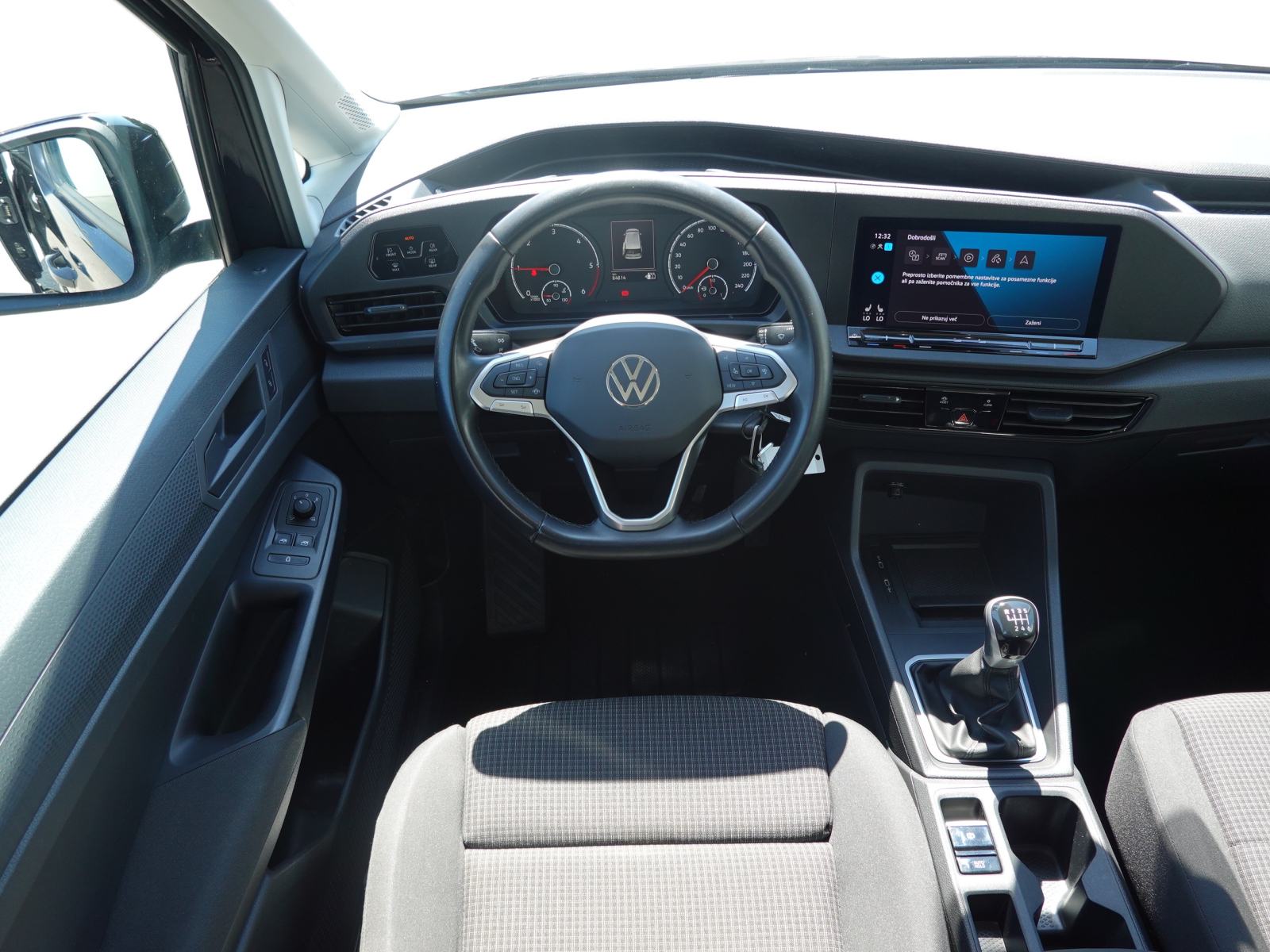 Volkswagen Caddy 2.0 TDI 4Motion+WEBASTO+NAVI+OGR.SEDEŽI+TEMPOMAT, fotografija 11