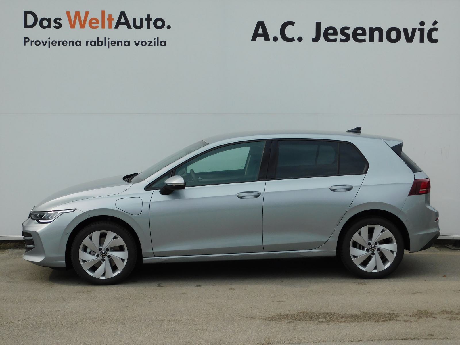 Volkswagen GOLF 1.5 TSI eHybrid DSG Life Plus, fotografija 6