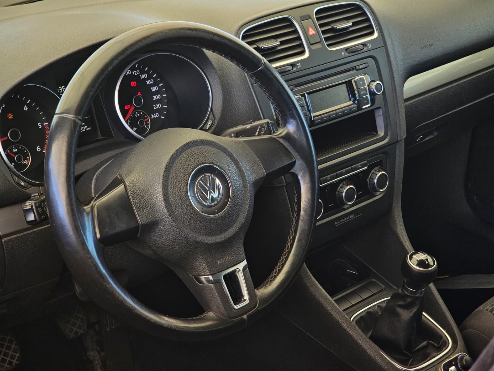 Volkswagen Golf 1.6 TDI 77 kW - oštećeno vozilo. DOSTAVA GRATIS!!!, fotografija 14