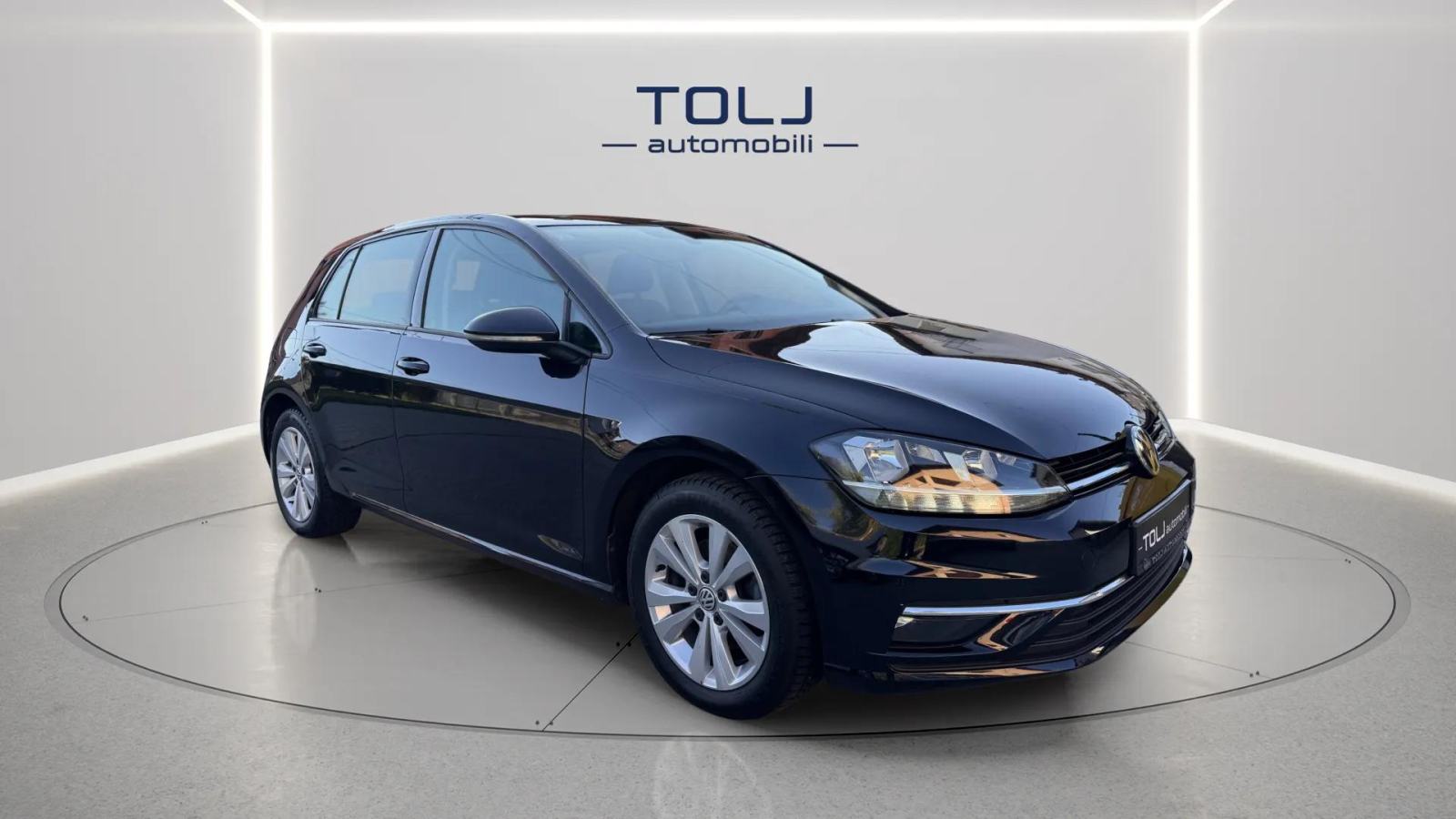 Volkswagen Golf 1,6 TDI Comfort, fotografija 2