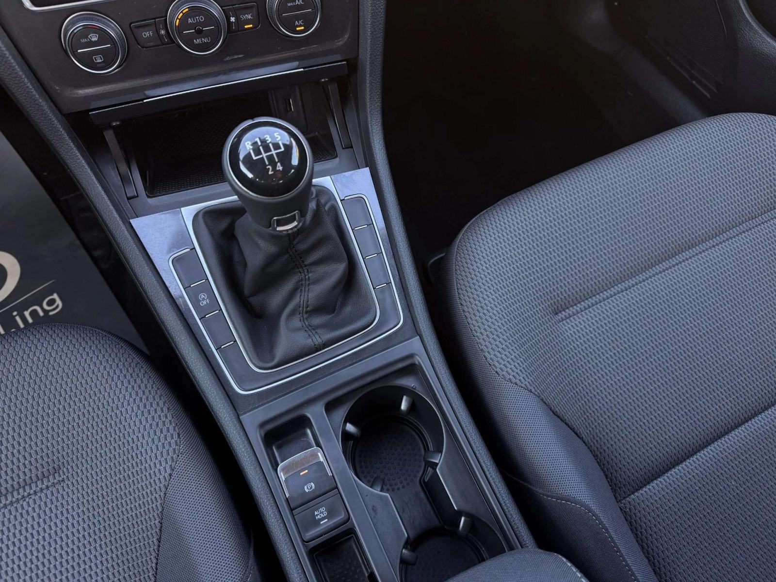 Volkswagen Golf 1,6 TDI Comfort, fotografija 16