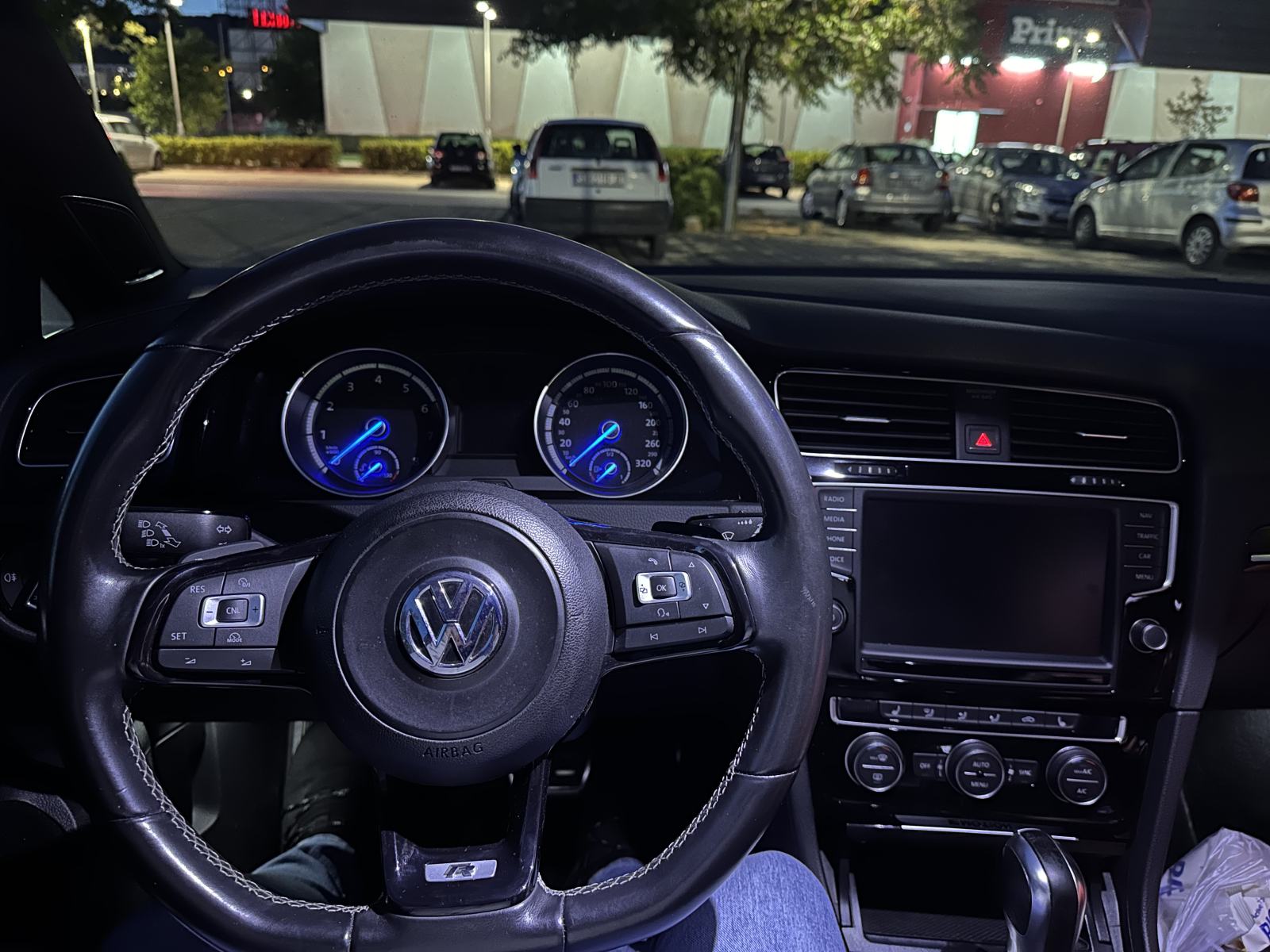 Volkswagen Golf 7 R DSG 4Motion, Lapiz Blue, fotografija 8