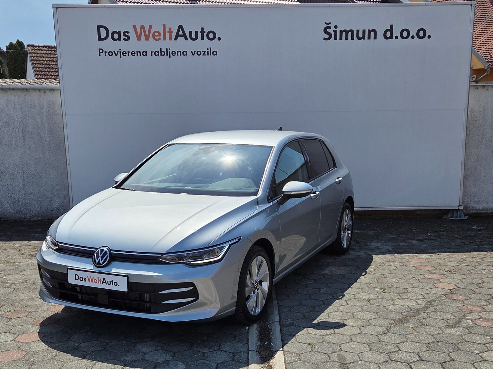 Volkswagen GOLF 8 1.5 TSI Life Plus, fotografija 1