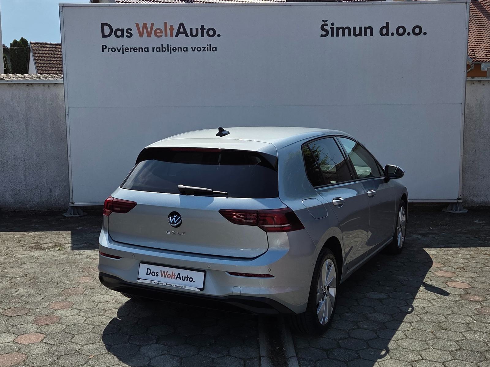 Volkswagen GOLF 8 1.5 TSI Life Plus, fotografija 3