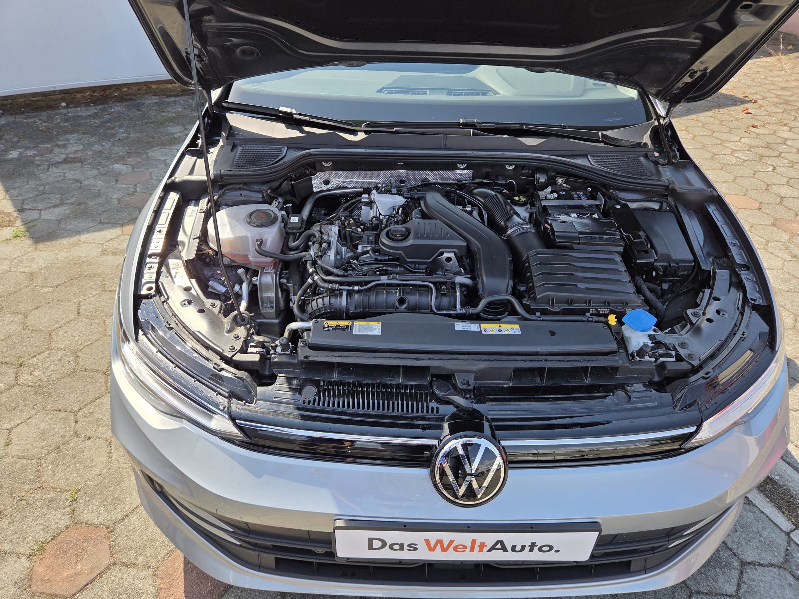 Volkswagen GOLF 8 1.5 TSI Life Plus, fotografija 15