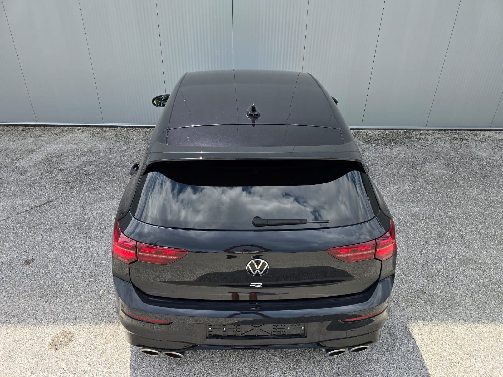 Volkswagen Golf 8 2,0 TSI R Performance, Top Stanje, Servisna, Jamstvo, fotografija 5