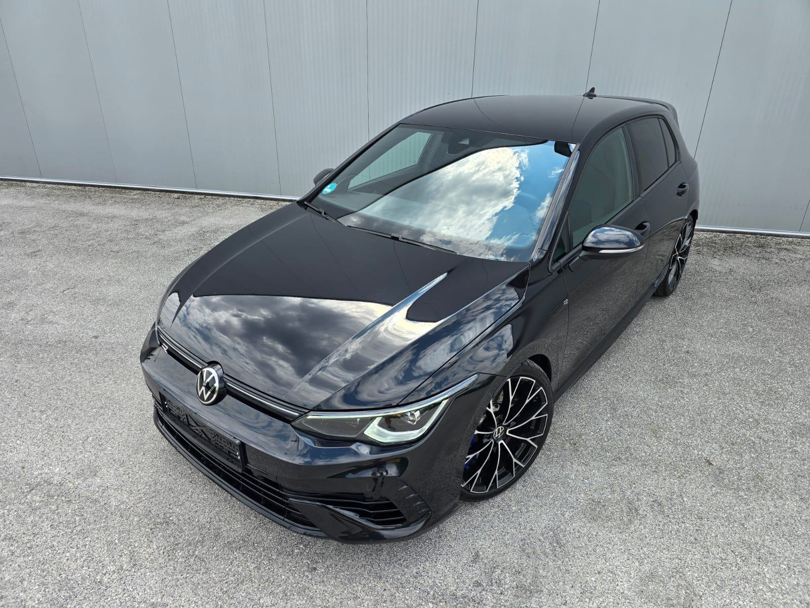 Volkswagen Golf 8 2,0 TSI R Performance, Top Stanje, Servisna, Jamstvo, fotografija 2
