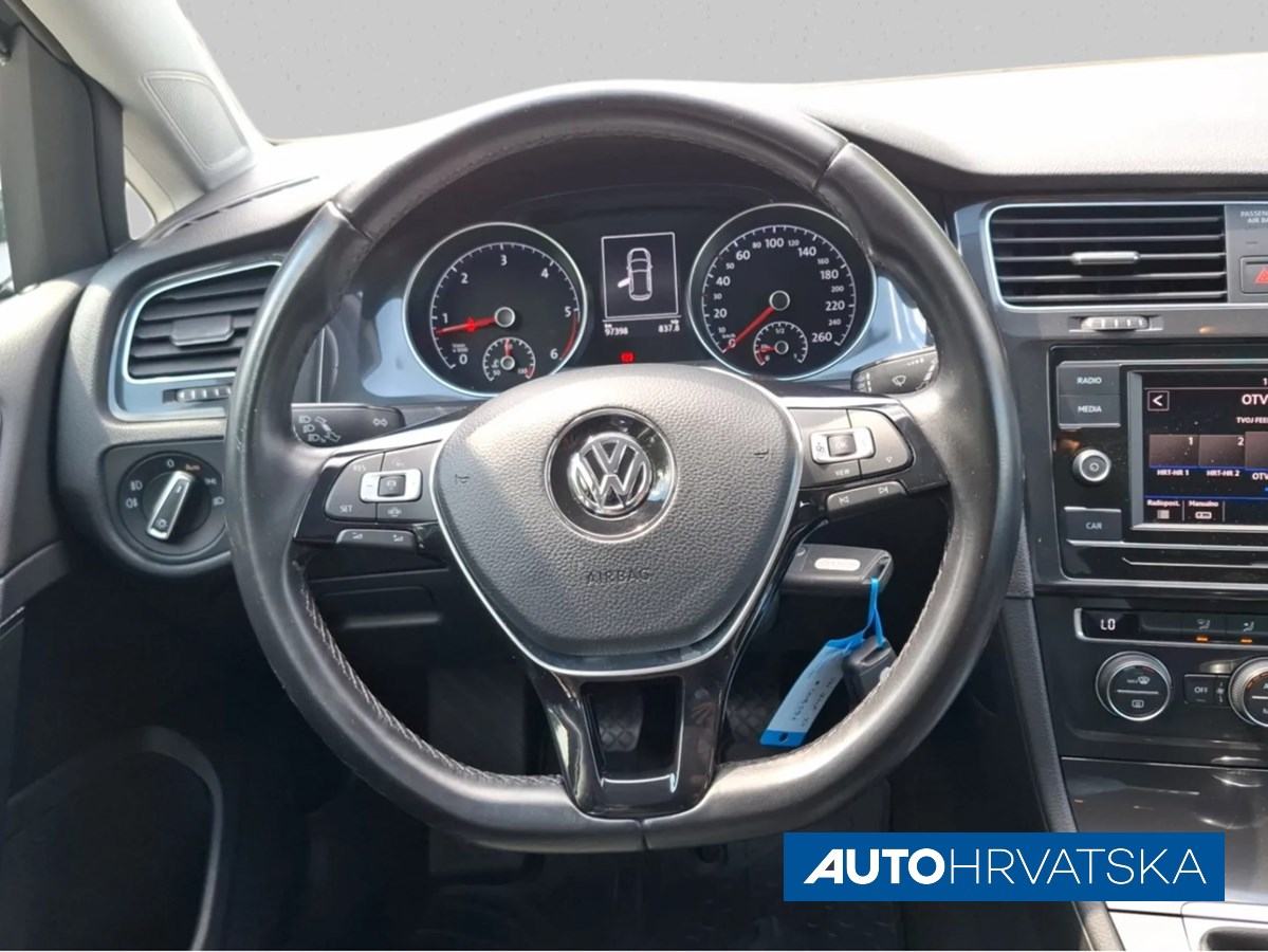 VOLKSWAGEN GOLF VII 1.6 TDI COMFORTLINE, 15.990,00 €, fotografija 10