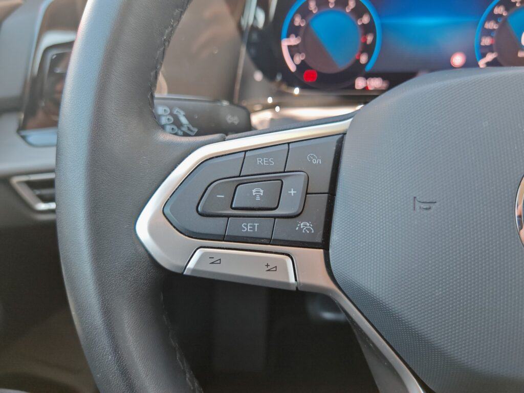 Volkswagen Golf VIII 1.5 TSI, Style, jamstvo dvije god., već od 261,00, fotografija 13