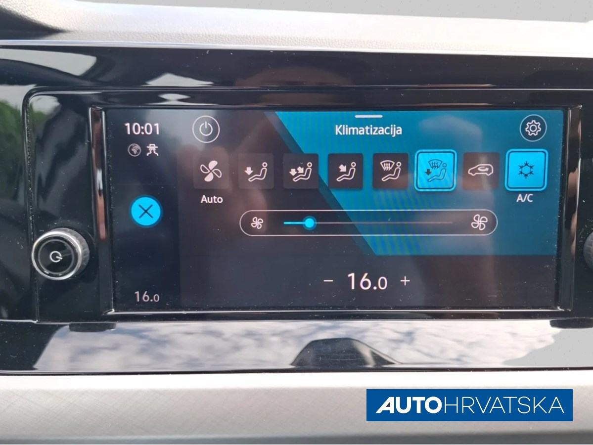VOLKSWAGEN GOLF VIII 2.0 TDI LIFE, 18.490,00 €, fotografija 18