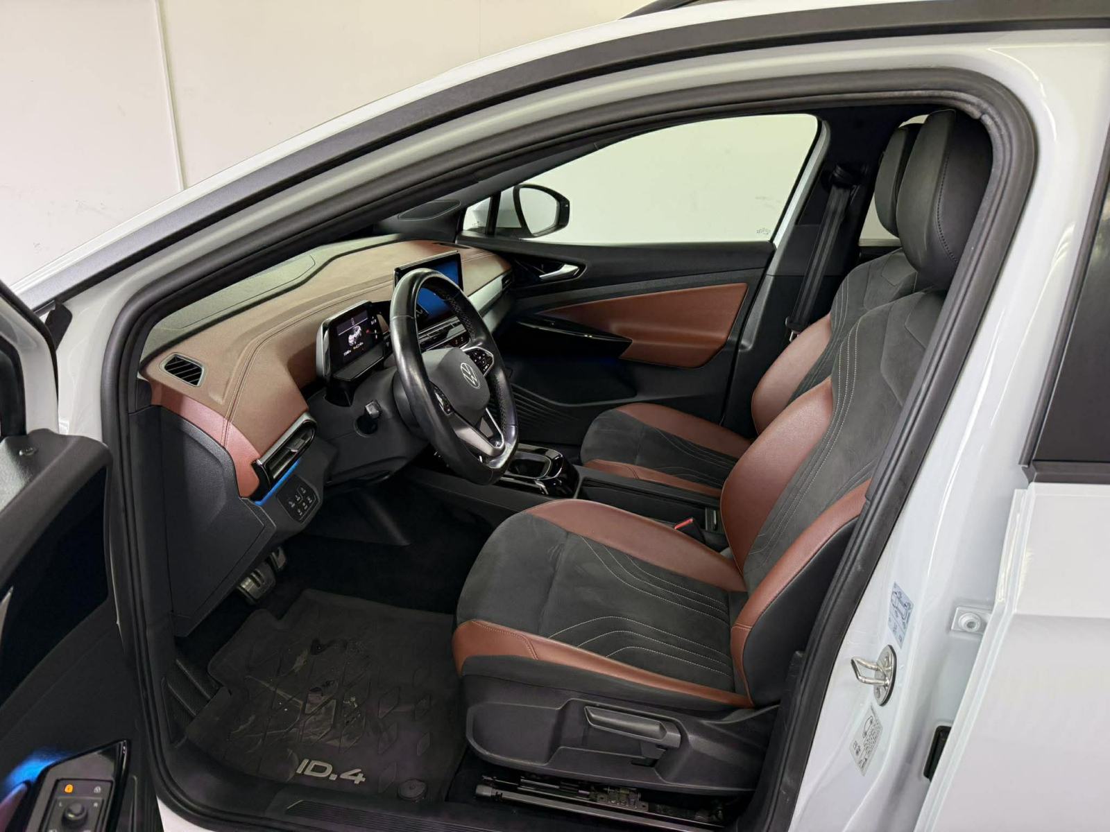 Volkswagen ID.4 PRO +4ALU.KOŽA.KAMERA.NAVI.ACC.LED.82 KW, fotografija 17